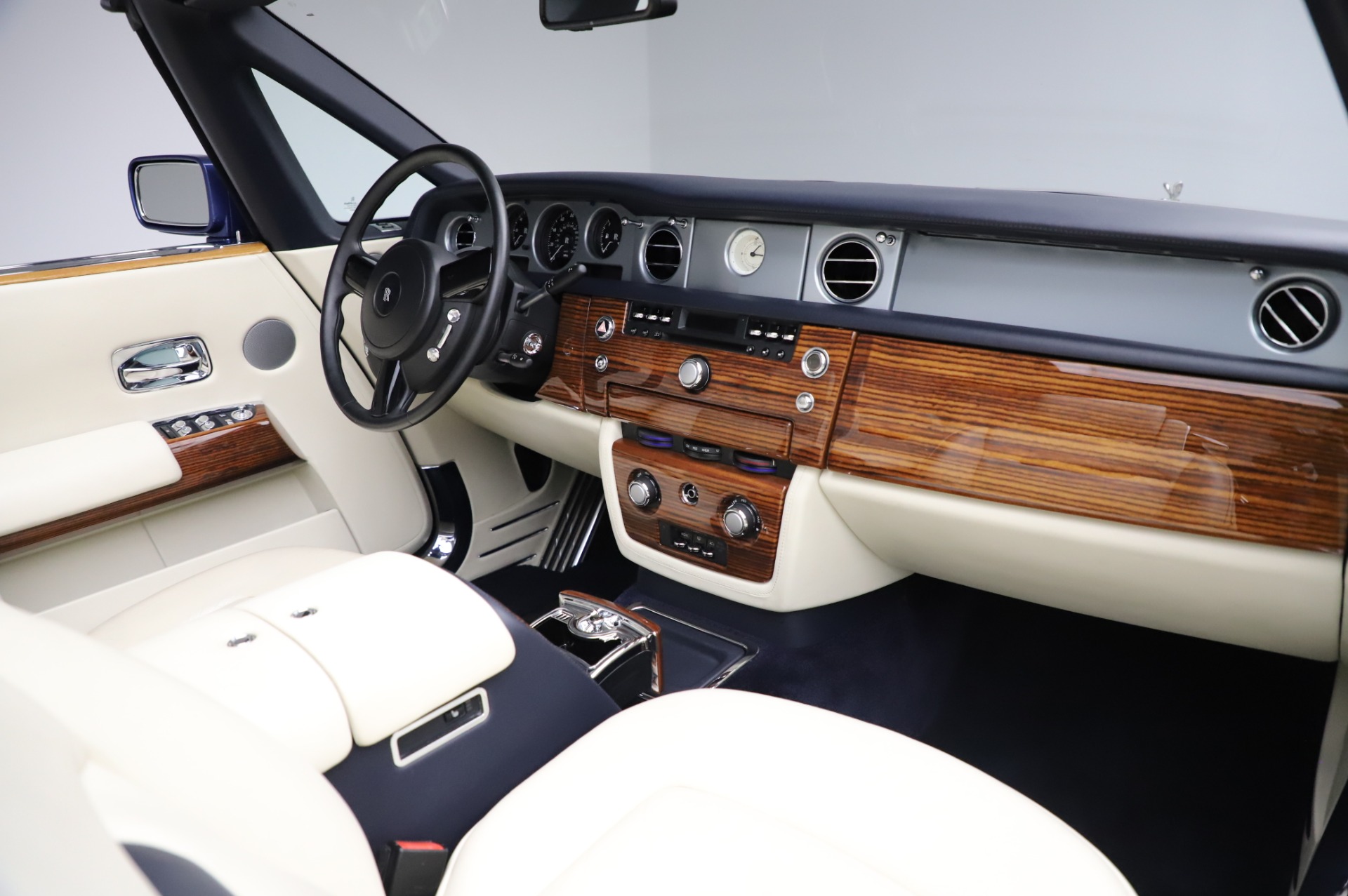 Used 2009 Rolls-Royce Phantom Drophead Coupe | St. Petersburg, FL