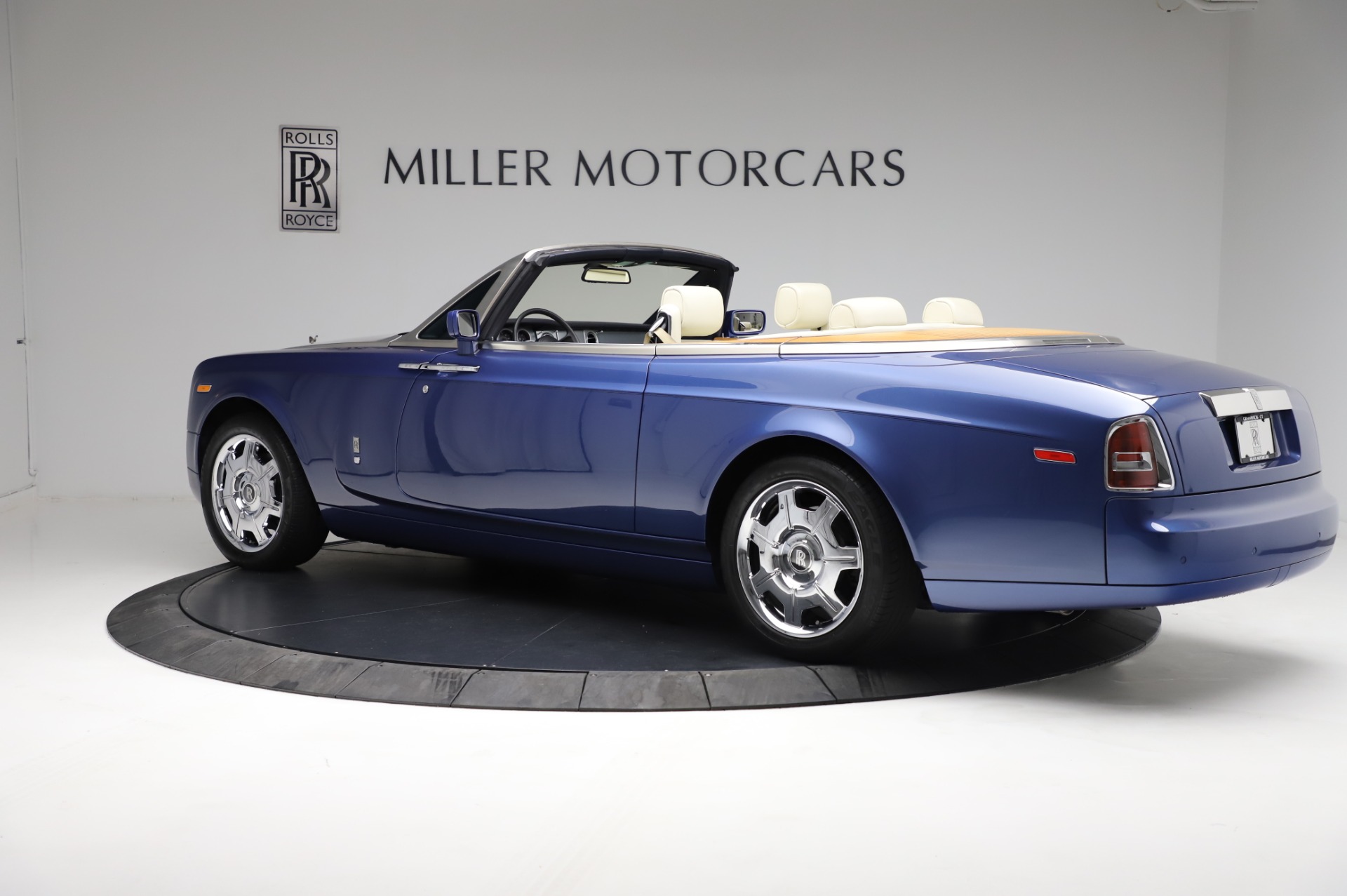 Used 2009 Rolls-Royce Phantom Drophead Coupe | St. Petersburg, FL