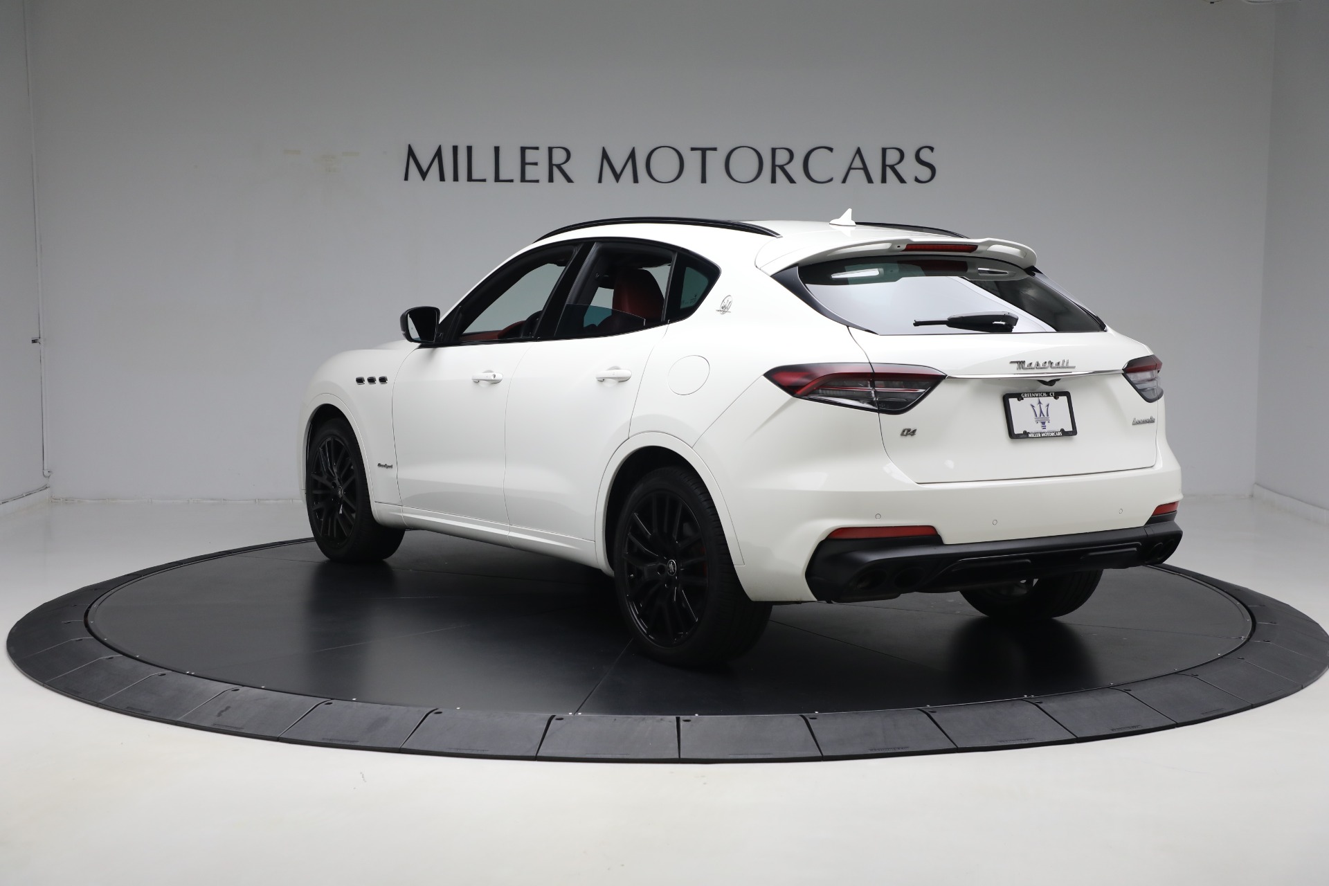 New 2021 Maserati Levante Q4 GranSport | St. Petersburg, FL