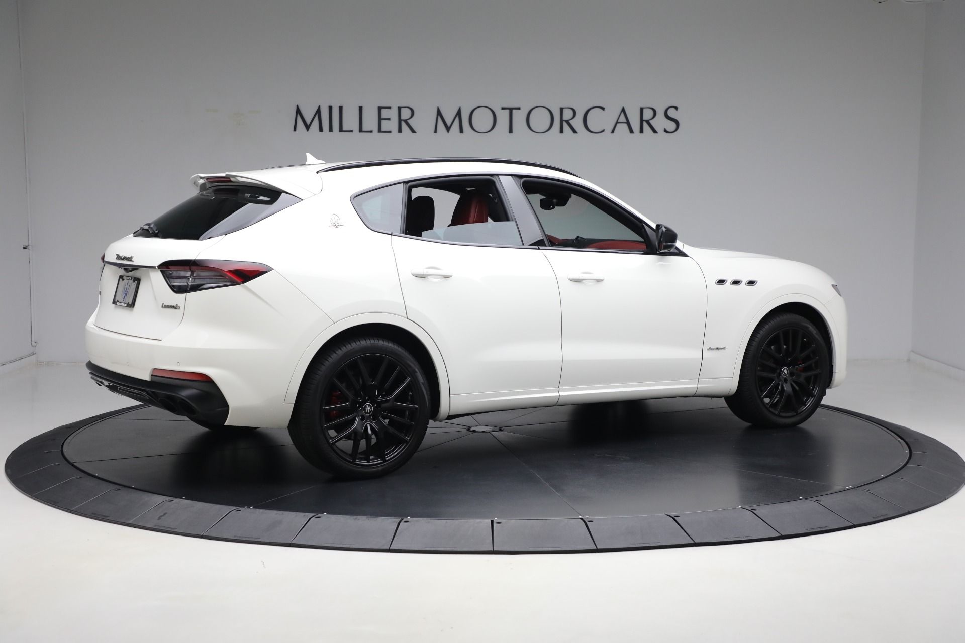New 2021 Maserati Levante Q4 GranSport | St. Petersburg, FL