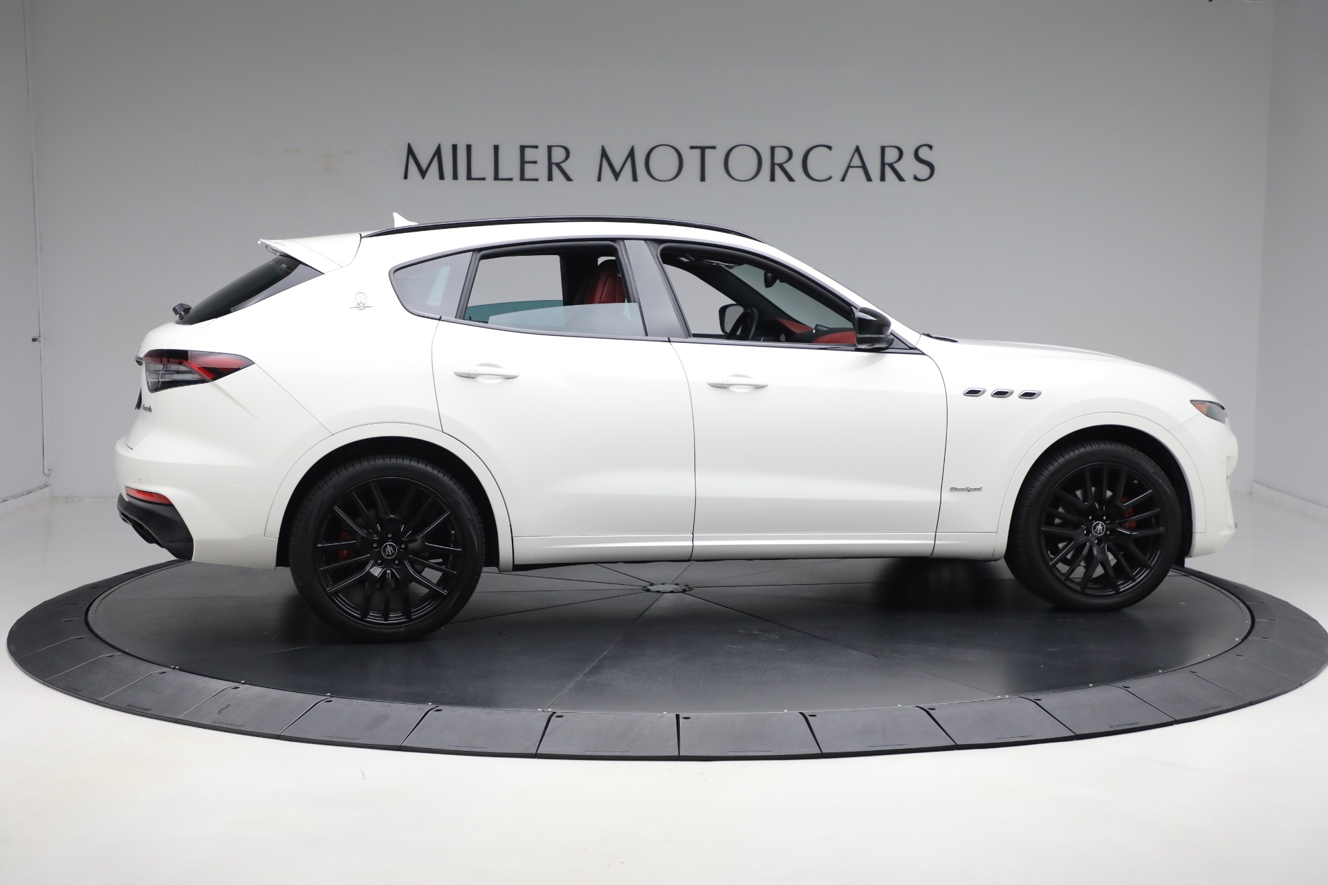 New 2021 Maserati Levante Q4 GranSport | St. Petersburg, FL