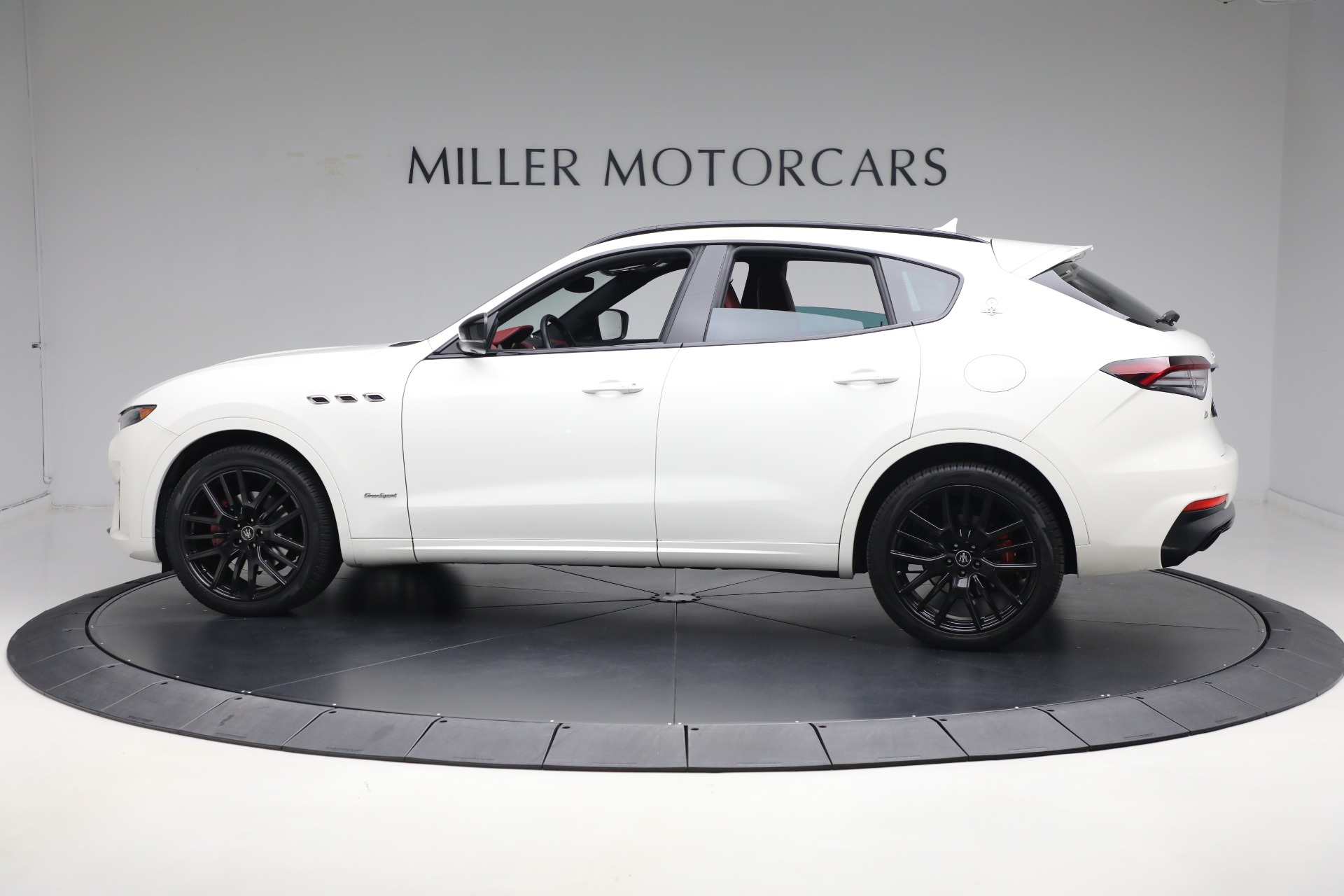 New 2021 Maserati Levante Q4 GranSport | St. Petersburg, FL