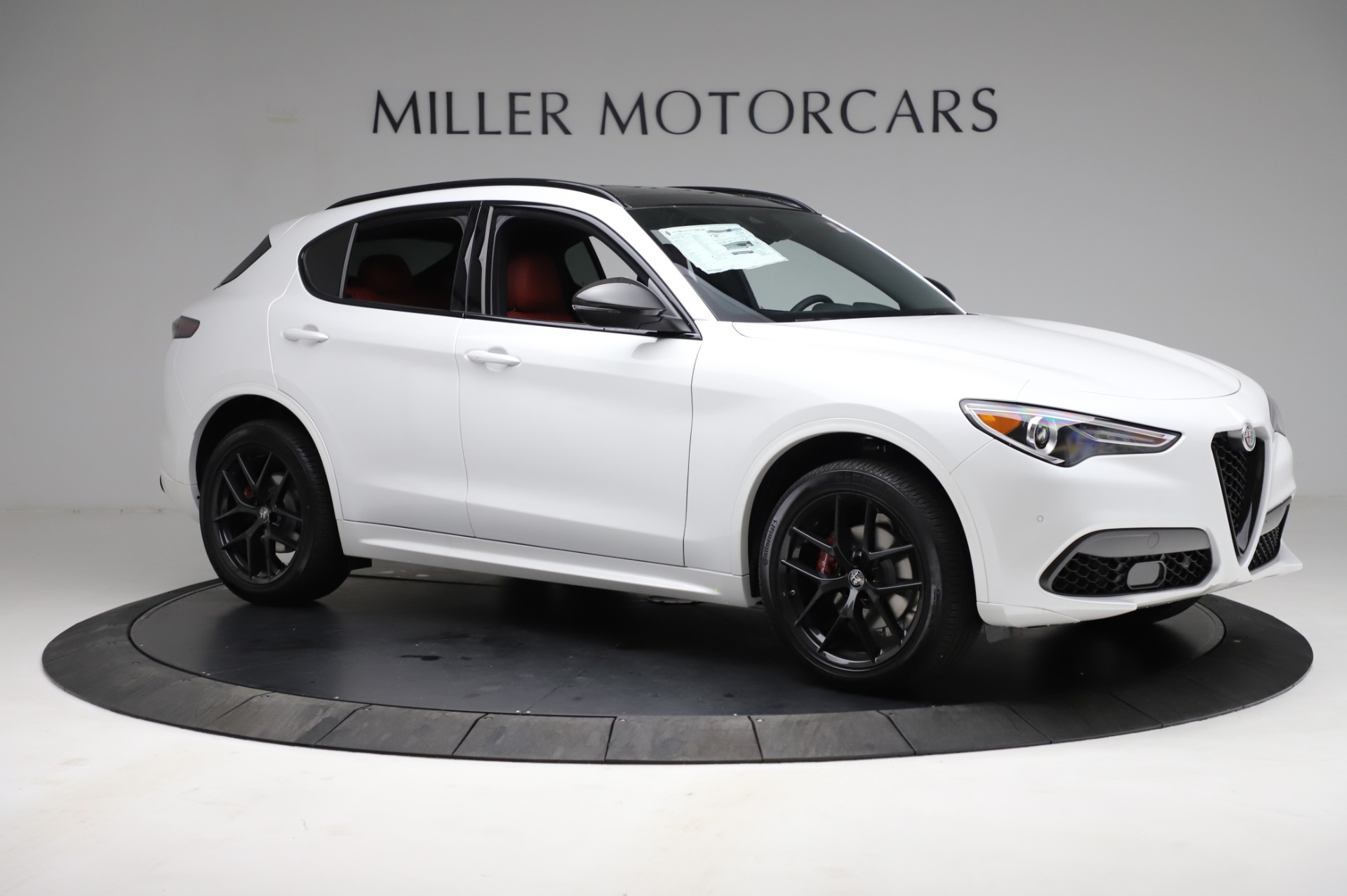 New 2021 Alfa Romeo Stelvio Ti Sport Q4 | St. Petersburg, FL