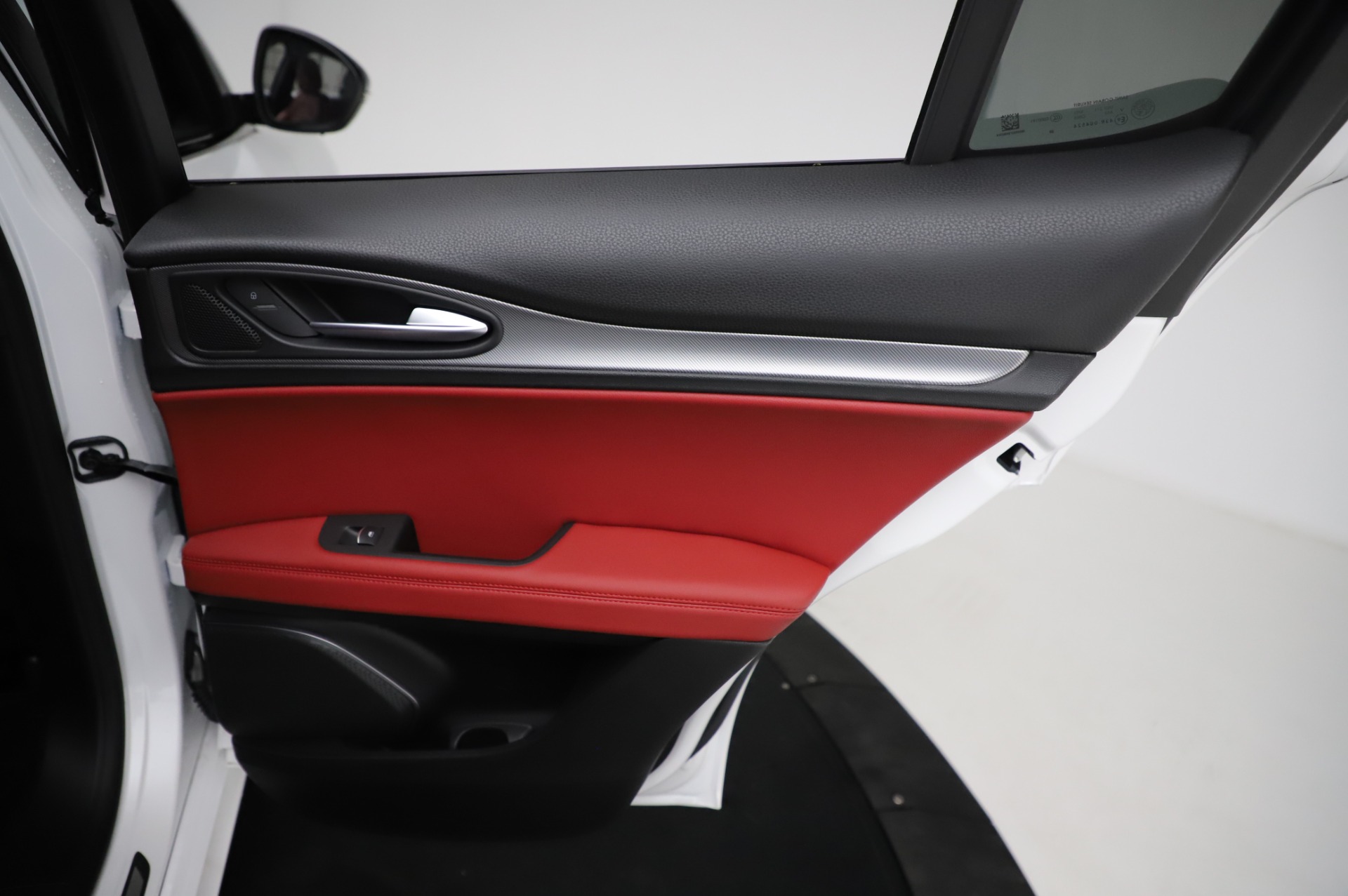 New 2021 Alfa Romeo Stelvio Ti Sport Q4 | St. Petersburg, FL