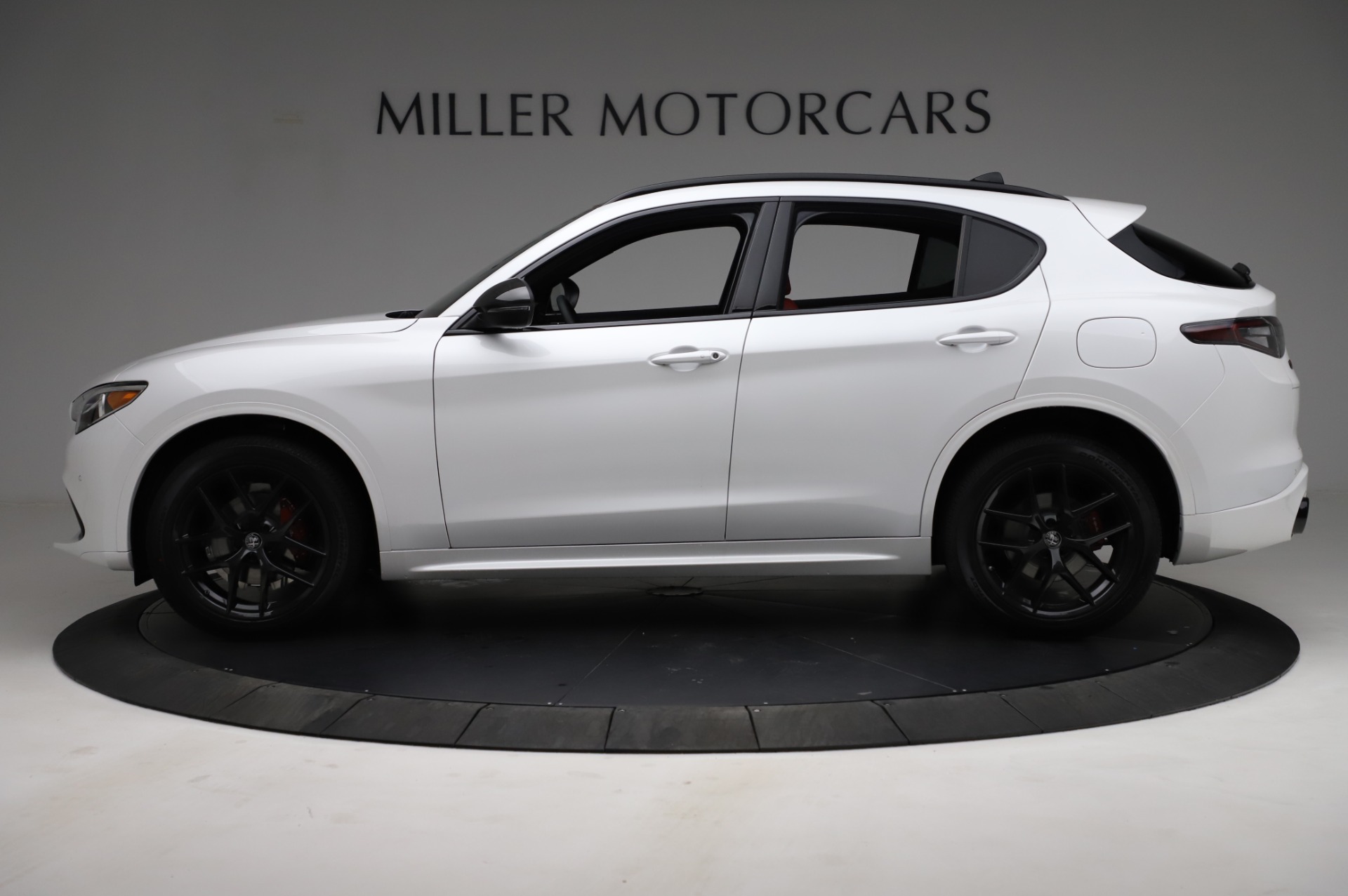 New 2021 Alfa Romeo Stelvio Ti Sport Q4 | St. Petersburg, FL