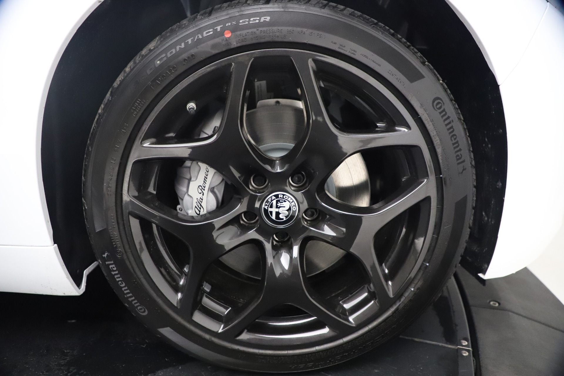 New 2021 Alfa Romeo Giulia Q4 | St. Petersburg, FL