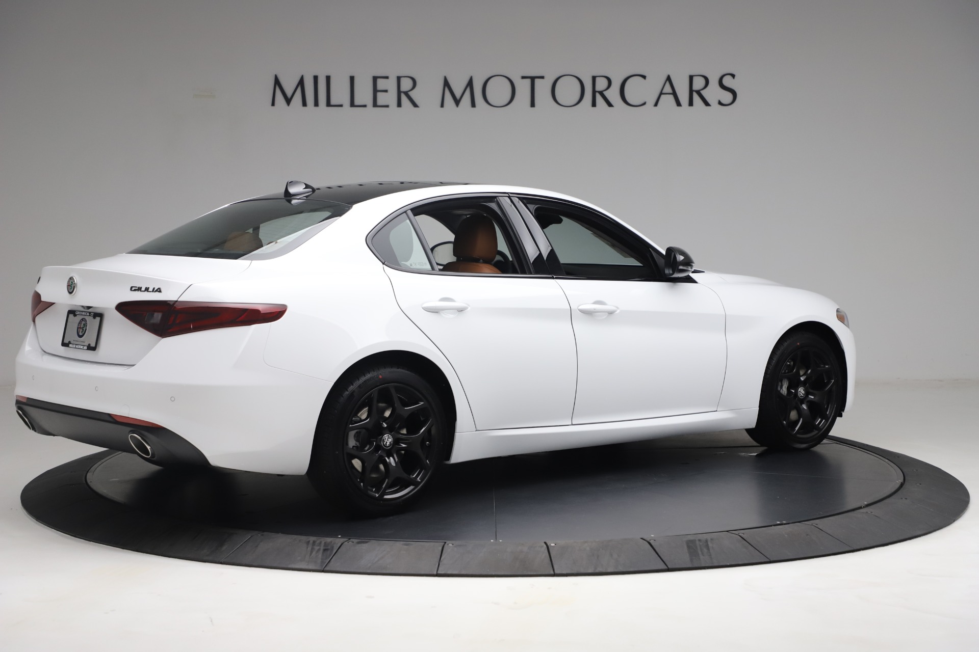 New 2021 Alfa Romeo Giulia Q4 | St. Petersburg, FL