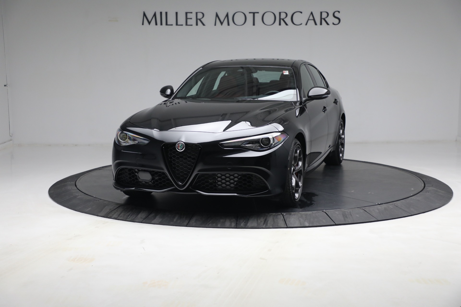 New 2021 Alfa Romeo Giulia Ti Sport Q4 | St. Petersburg, FL