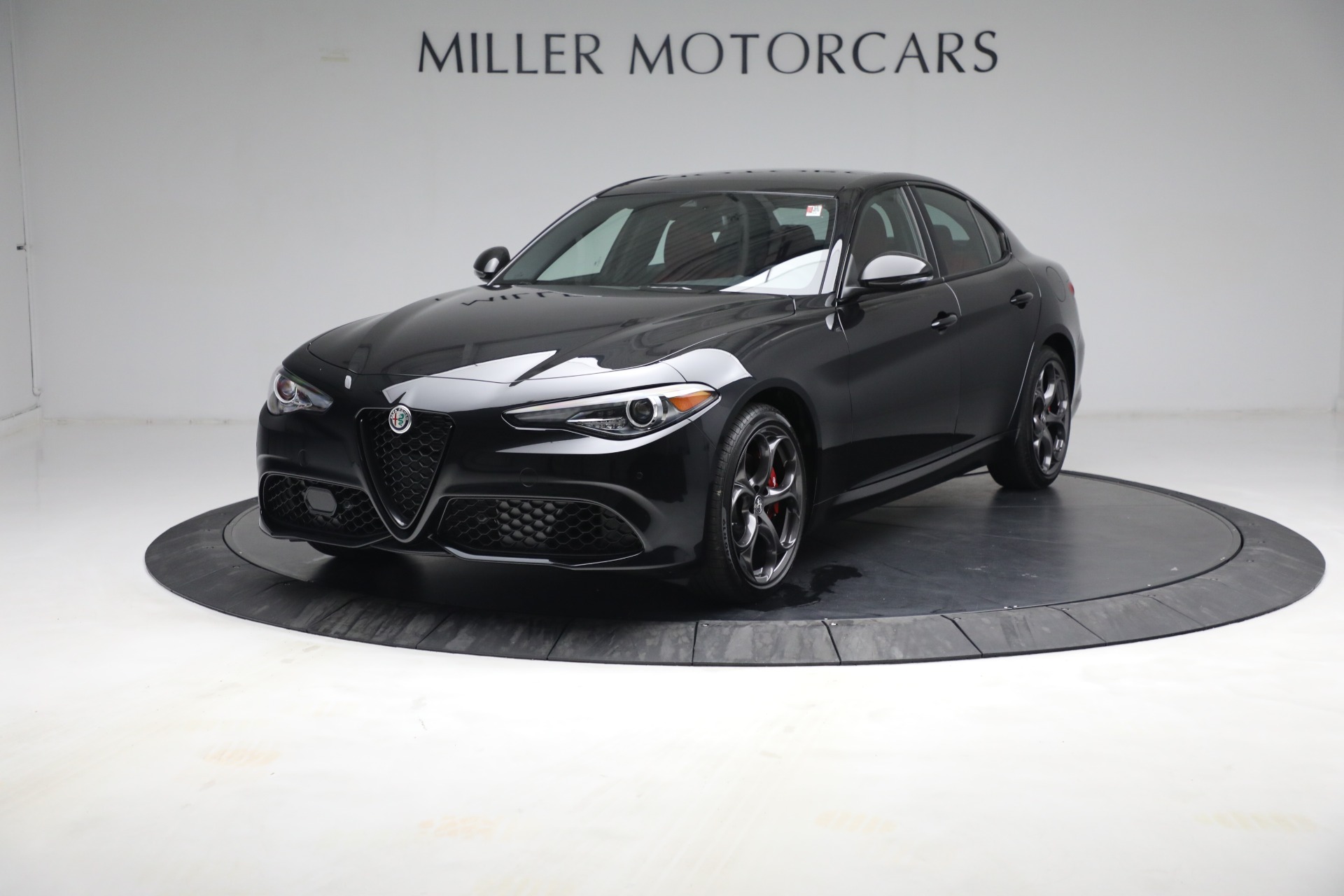New 2021 Alfa Romeo Giulia Ti Sport Q4 | St. Petersburg, FL