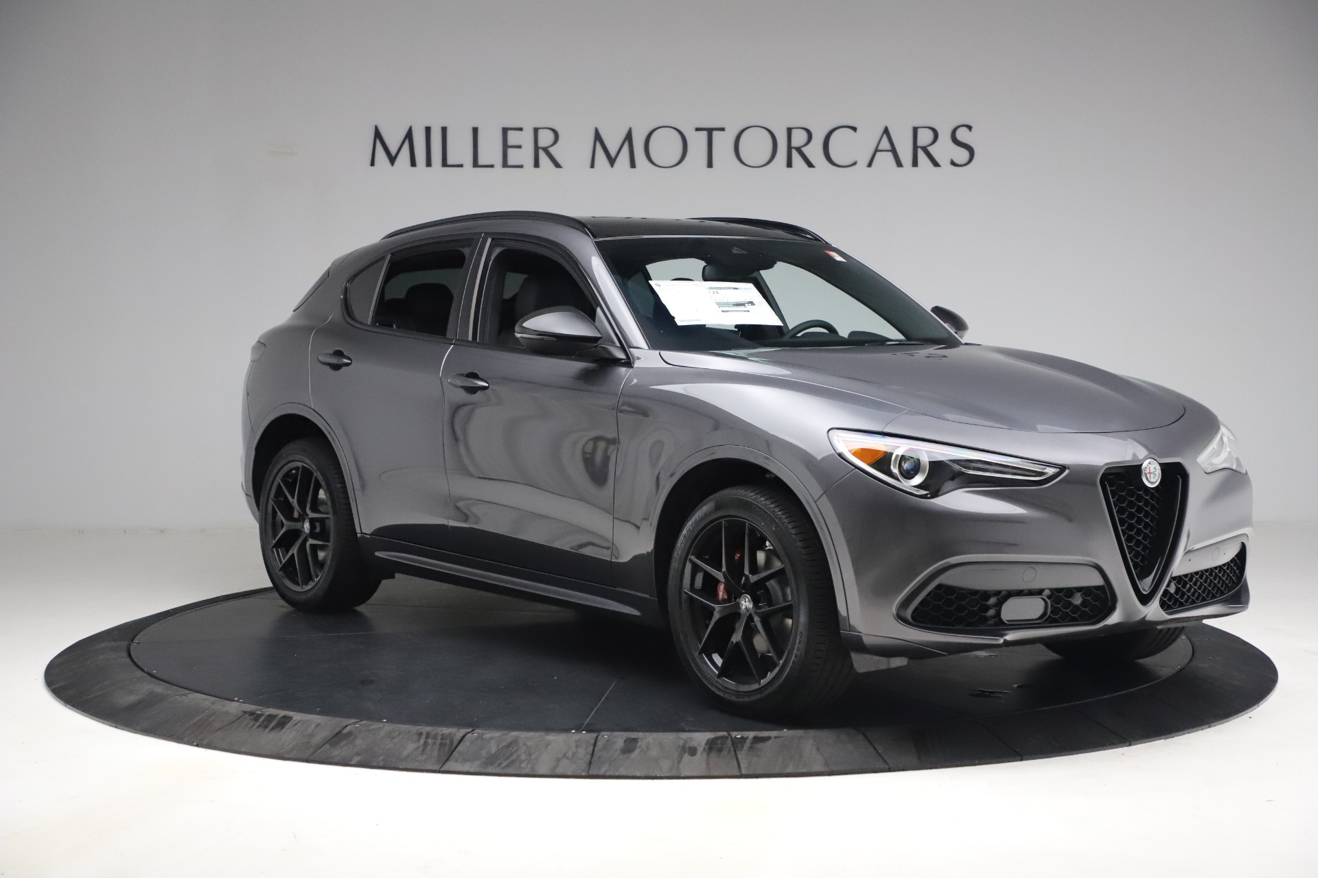 New 2021 Alfa Romeo Stelvio Ti Sport Q4 | St. Petersburg, FL