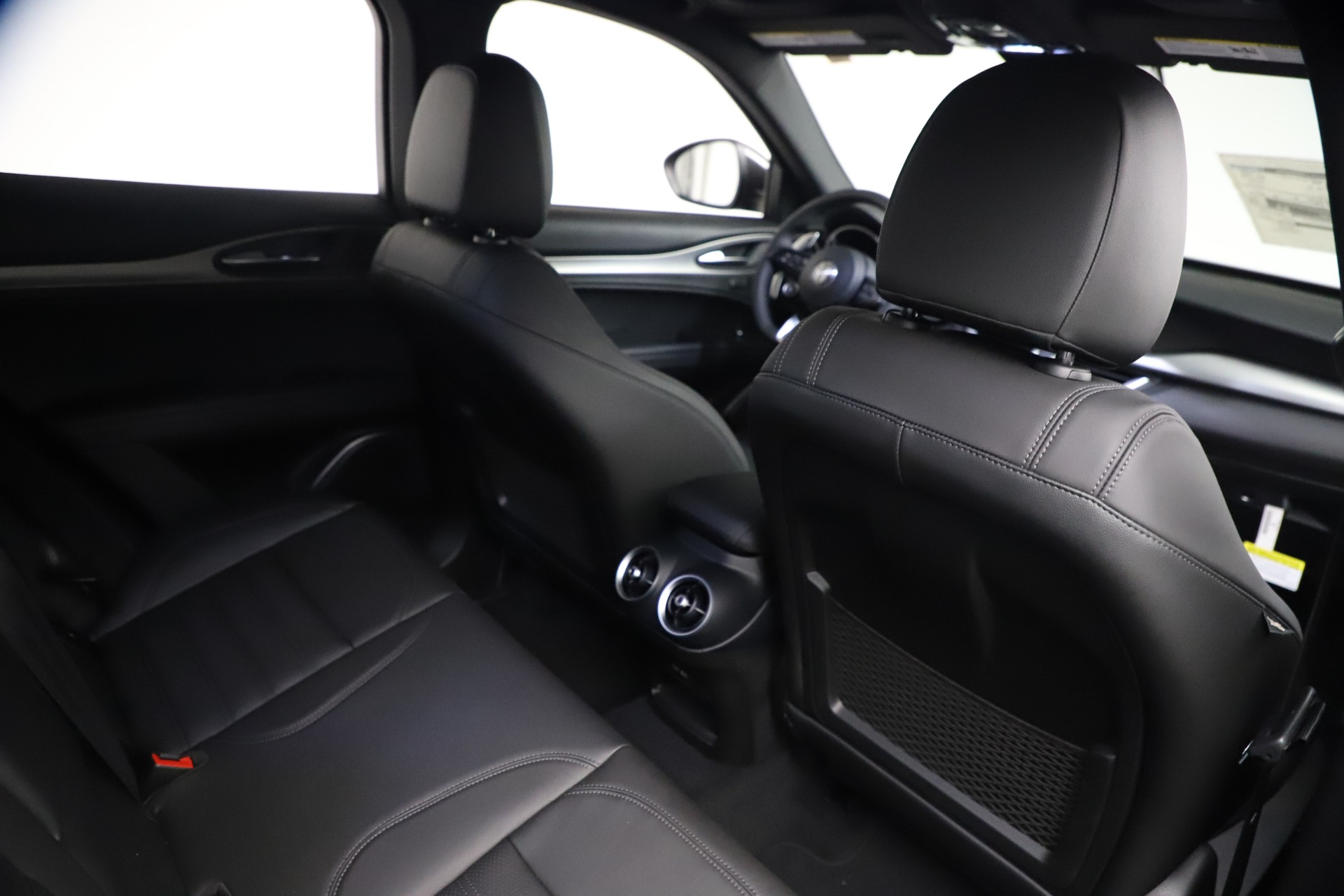 New 2021 Alfa Romeo Stelvio Ti Sport Q4 | St. Petersburg, FL