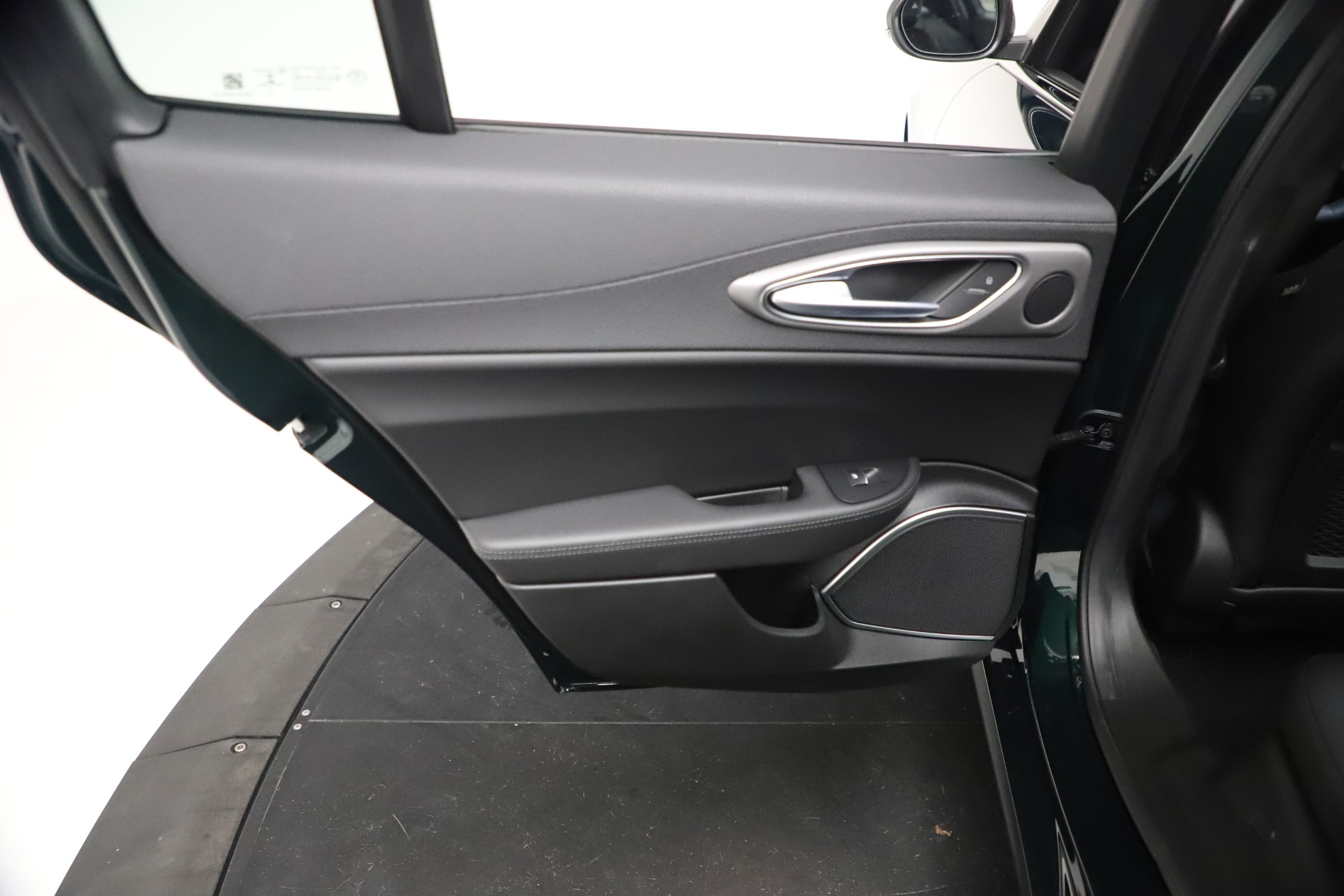 New 2021 Alfa Romeo Giulia Ti Sport Q4 | St. Petersburg, FL