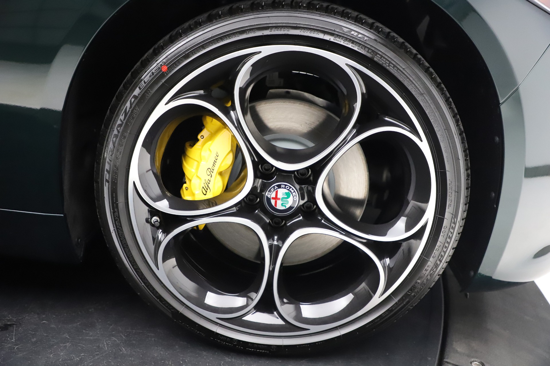 New 2021 Alfa Romeo Giulia Ti Sport Q4 | St. Petersburg, FL