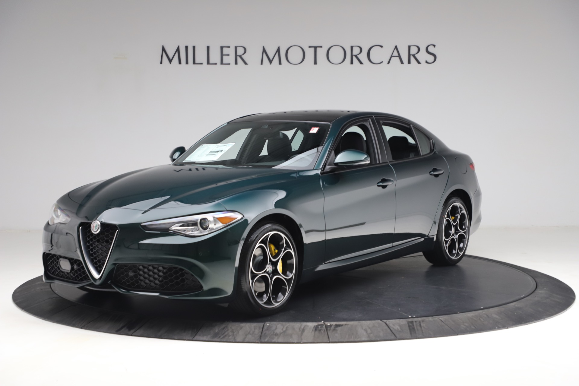 New 2021 Alfa Romeo Giulia Ti Sport Q4 | St. Petersburg, FL