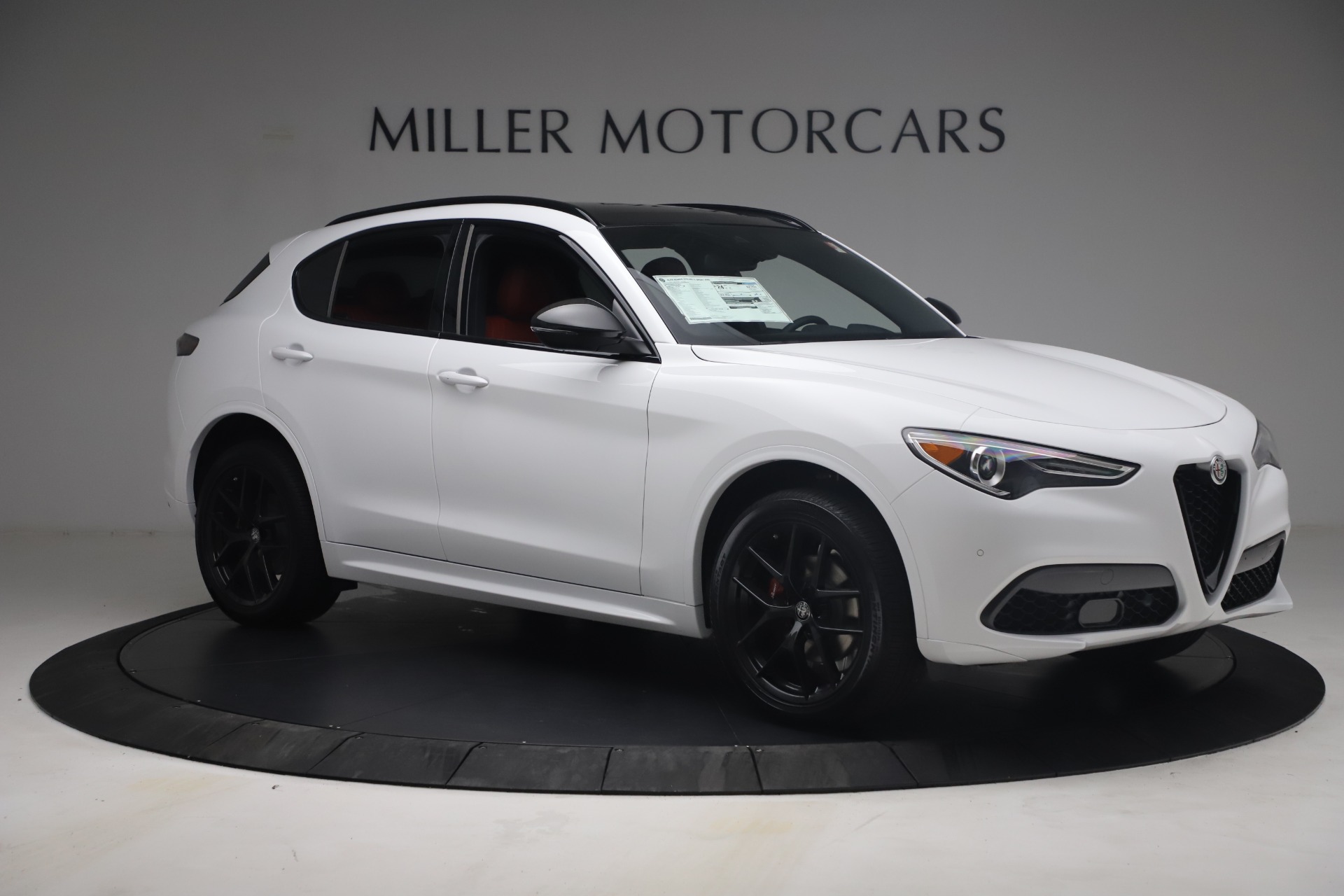 New 2021 Alfa Romeo Stelvio Ti Sport Q4 | St. Petersburg, FL
