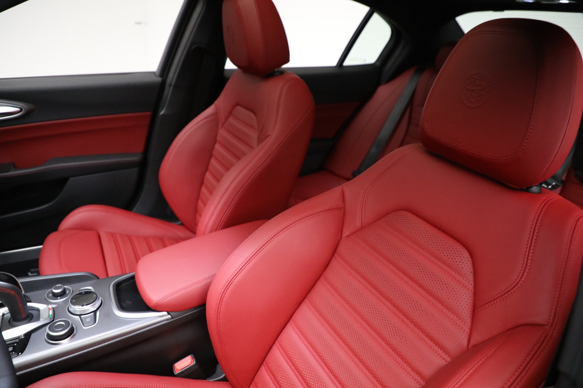 New 2021 Alfa Romeo Giulia Ti Sport Q4 | St. Petersburg, FL