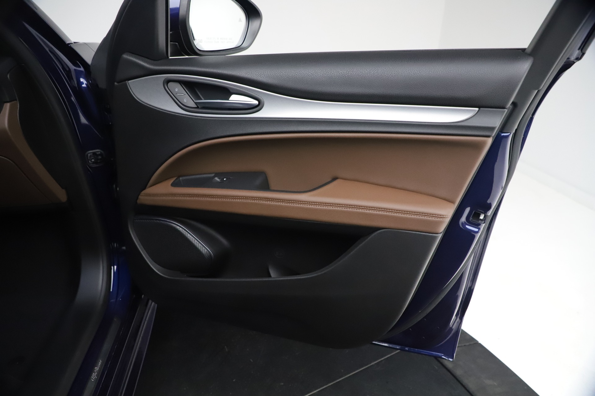 New 2021 Alfa Romeo Stelvio Ti Sport Q4 | St. Petersburg, FL