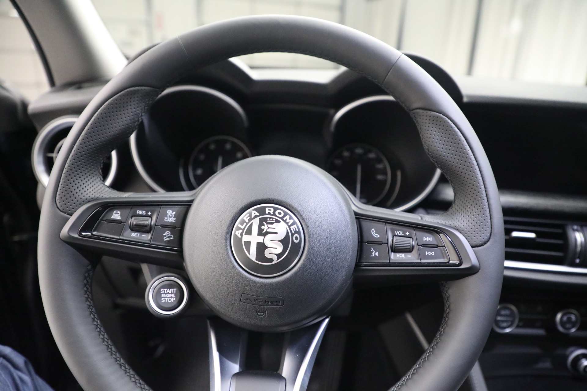 New 2021 Alfa Romeo Stelvio Q4 | St. Petersburg, FL