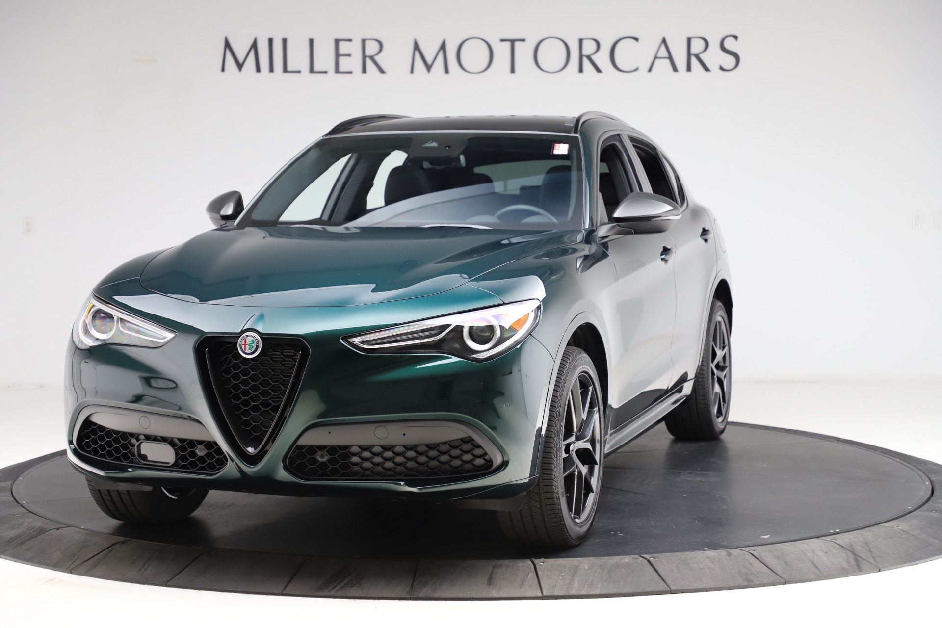 New 2021 Alfa Romeo Stelvio Ti Sport Q4 | St. Petersburg, FL