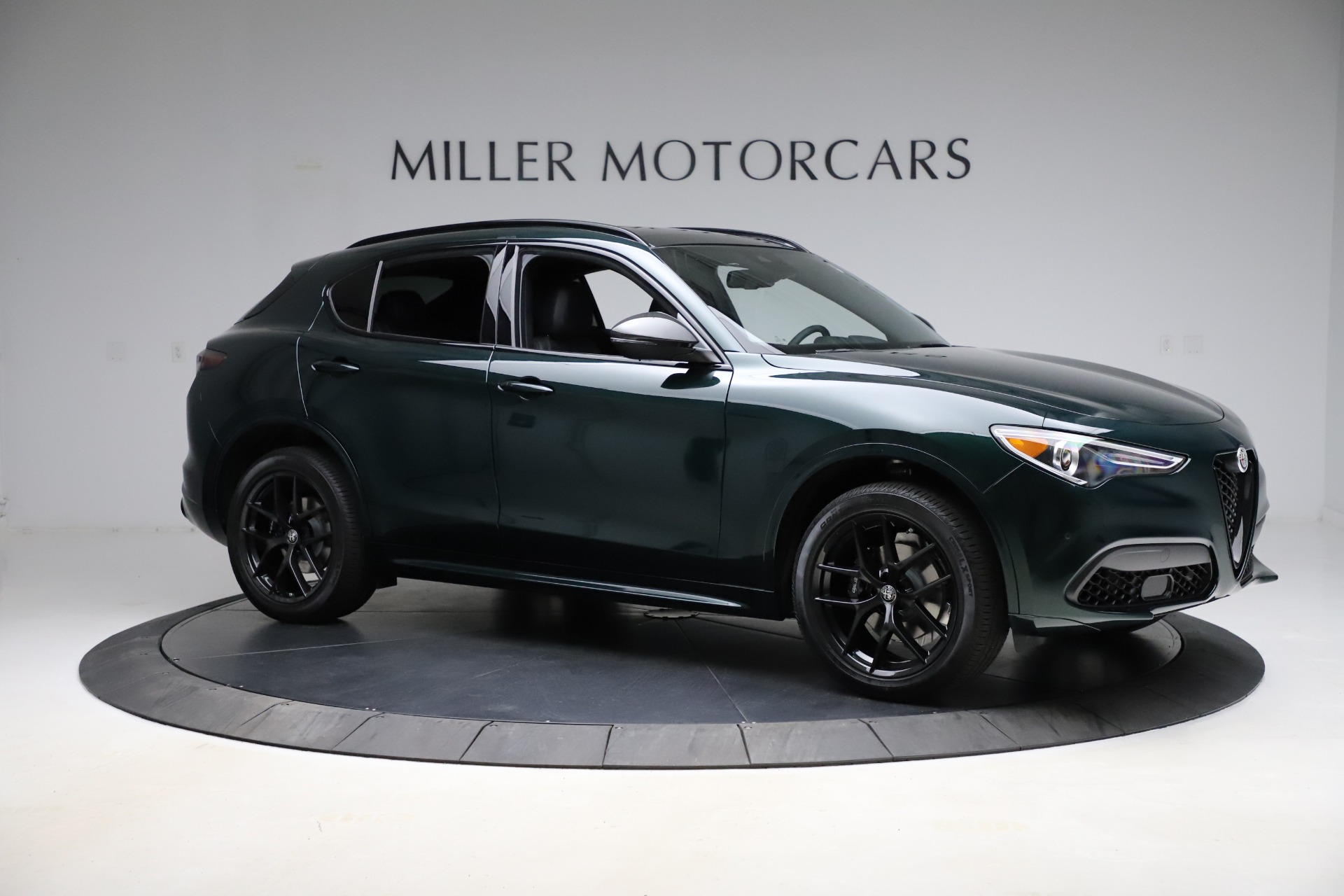 New 2021 Alfa Romeo Stelvio Ti Sport Q4 | St. Petersburg, FL