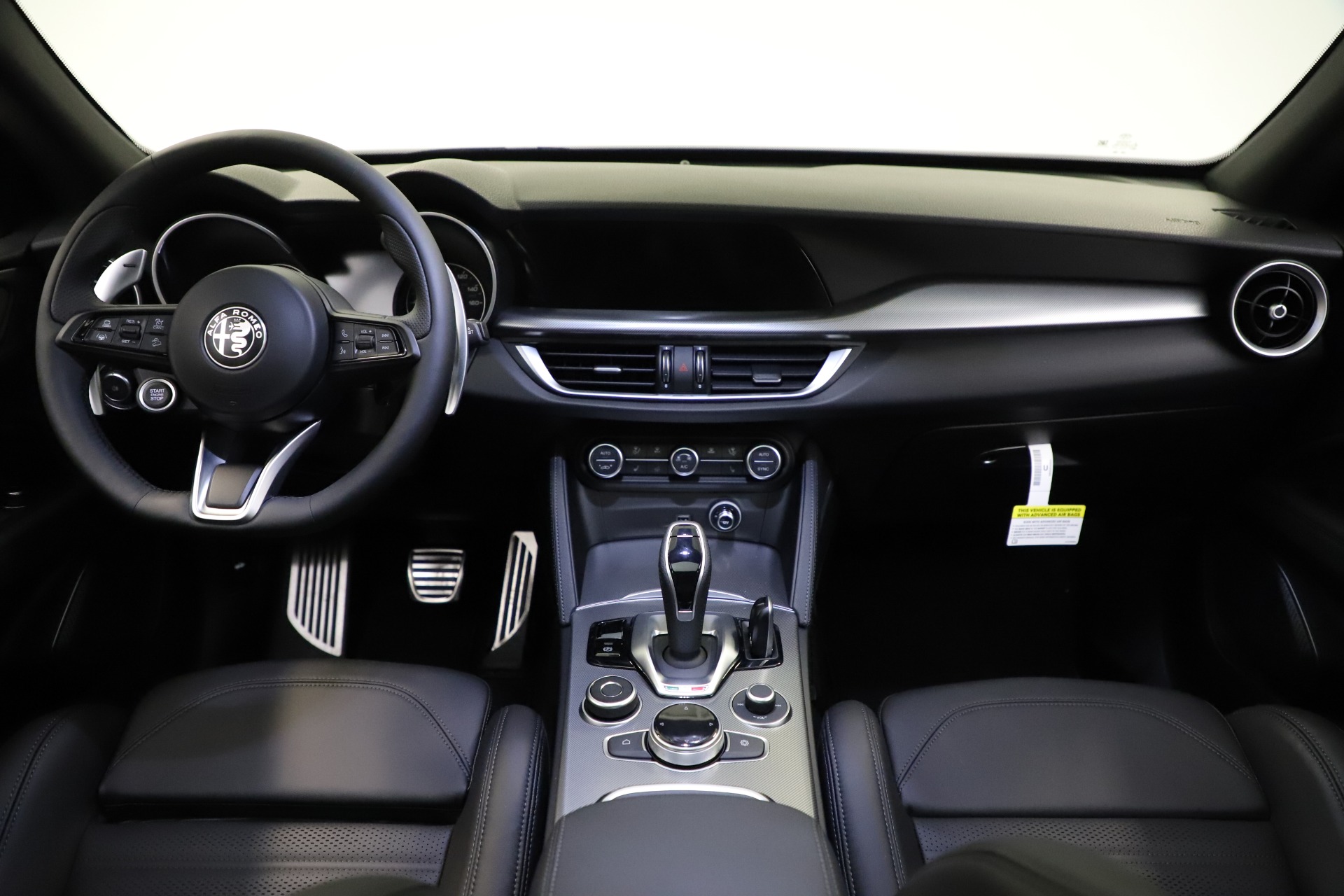 New 2021 Alfa Romeo Stelvio Ti Sport Q4 | St. Petersburg, FL