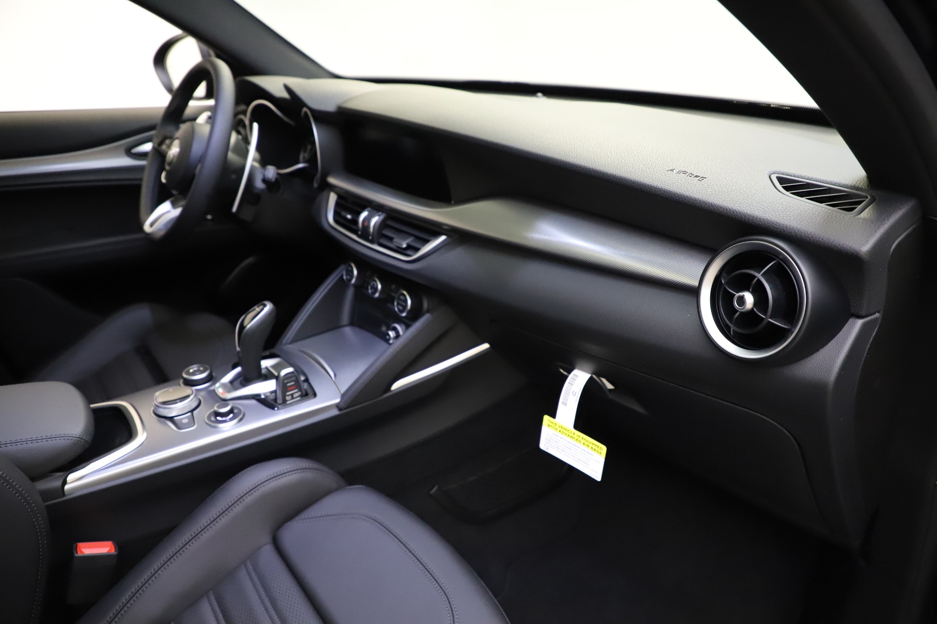 New 2021 Alfa Romeo Stelvio Ti Sport Q4 | St. Petersburg, FL