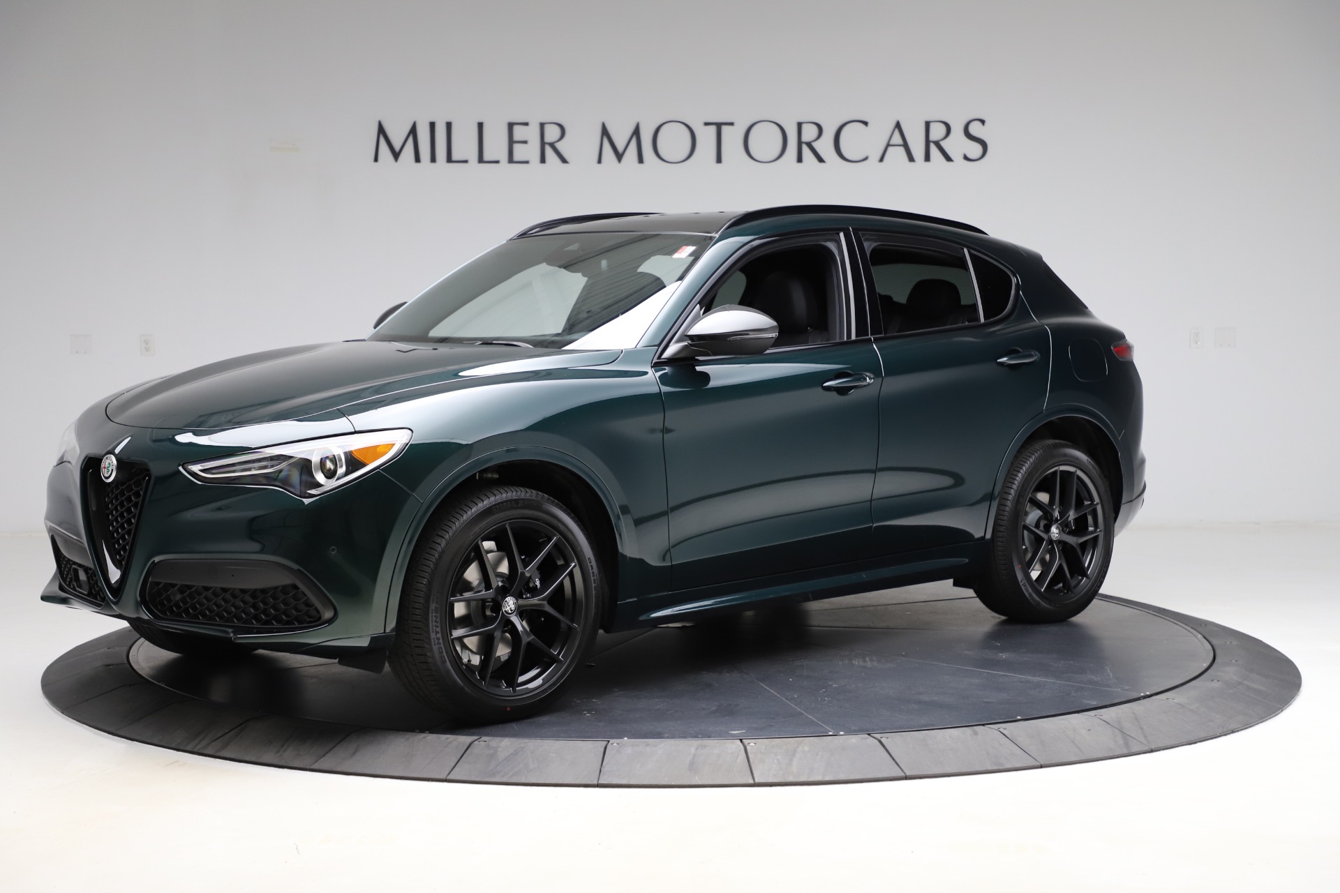 New 2021 Alfa Romeo Stelvio Ti Sport Q4 | St. Petersburg, FL