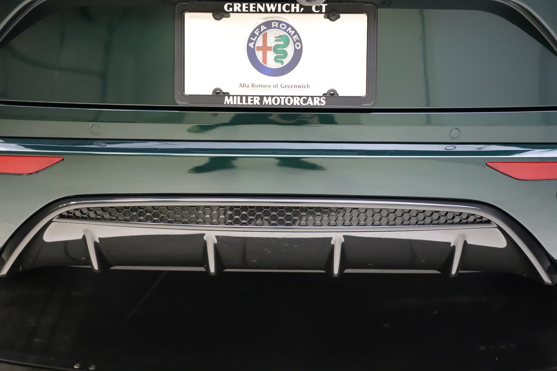 New 2021 Alfa Romeo Stelvio Ti Sport Q4 | St. Petersburg, FL