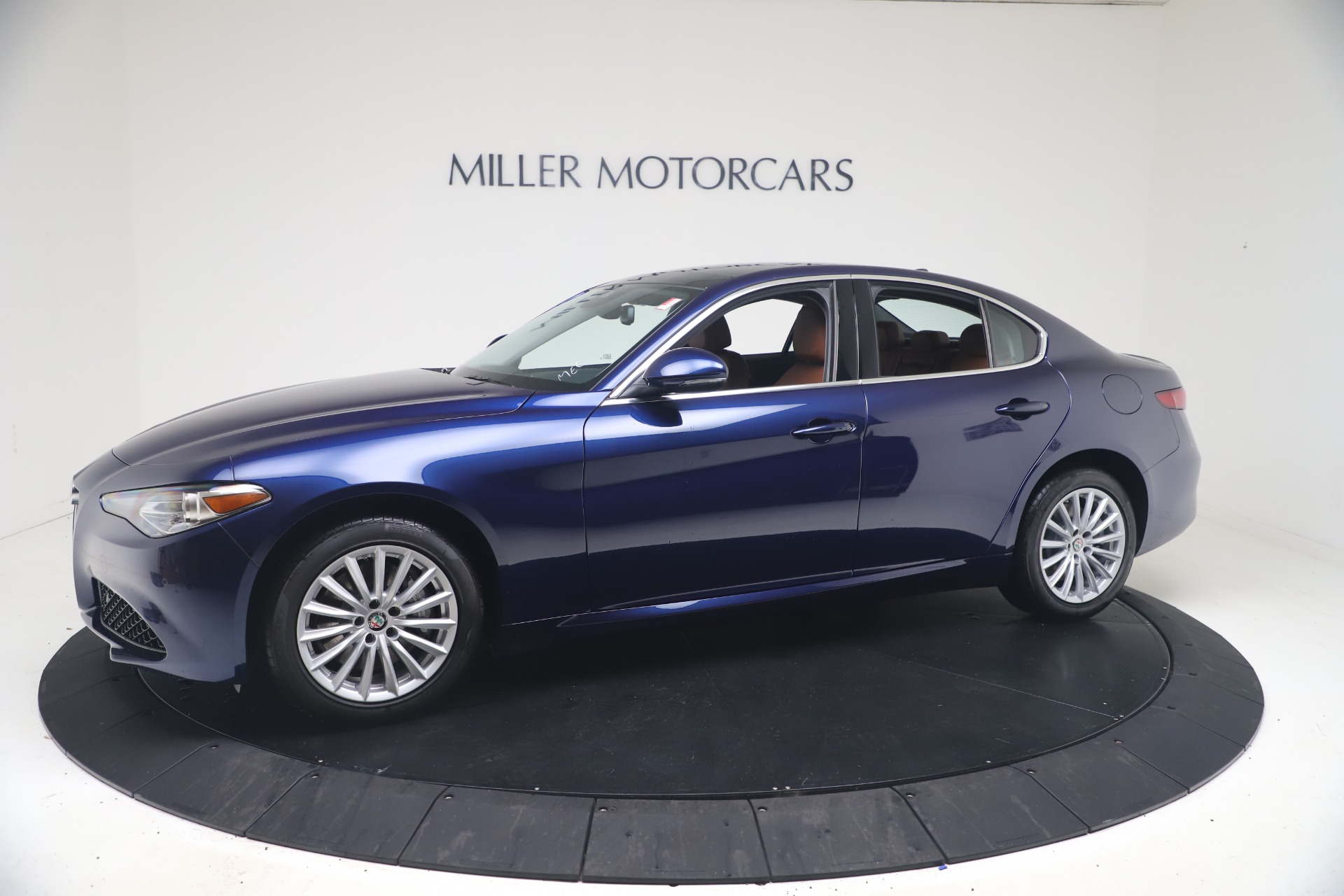 New 2021 Alfa Romeo Giulia Q4 | St. Petersburg, FL