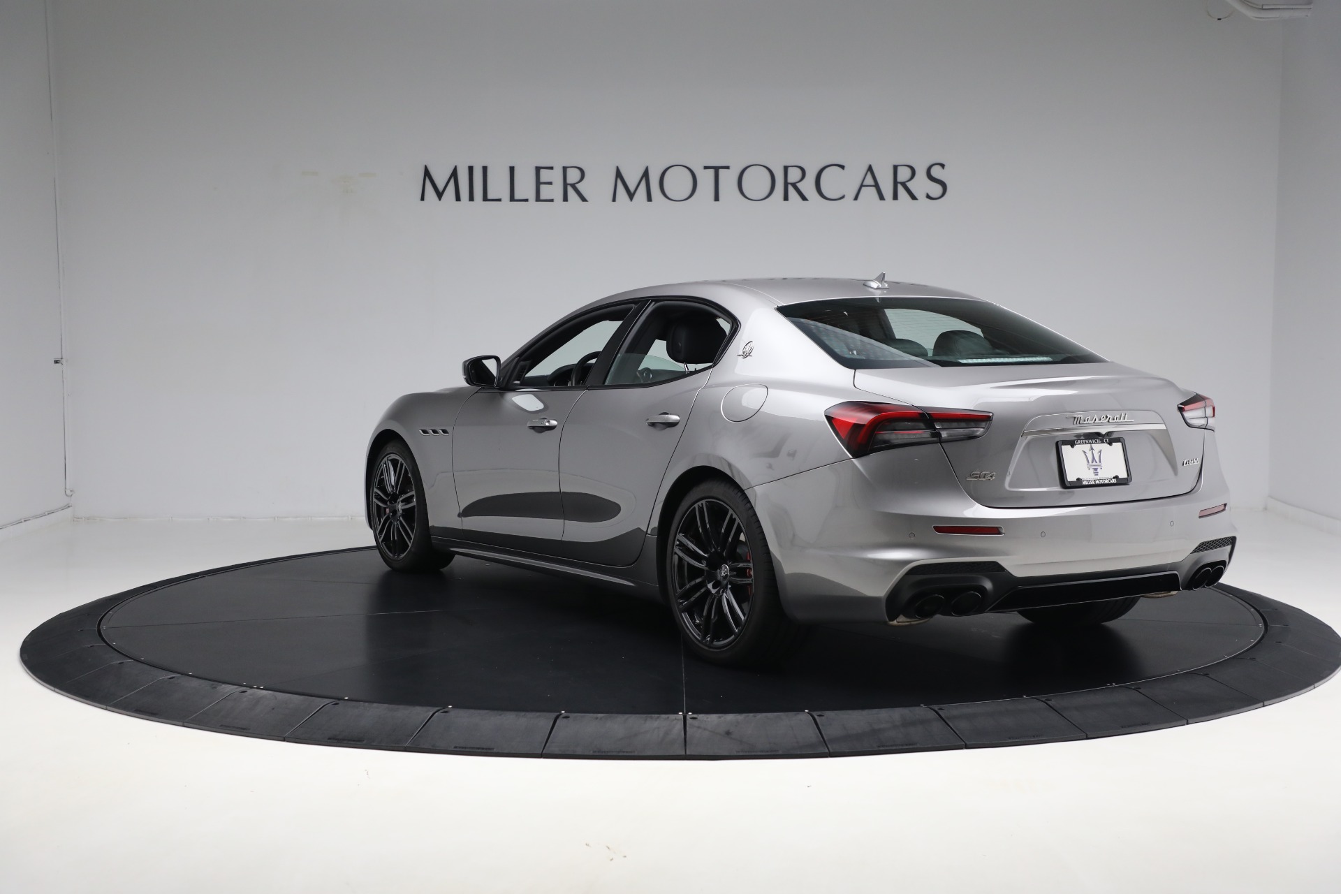 New 2021 Maserati Ghibli S Q4 | St. Petersburg, FL