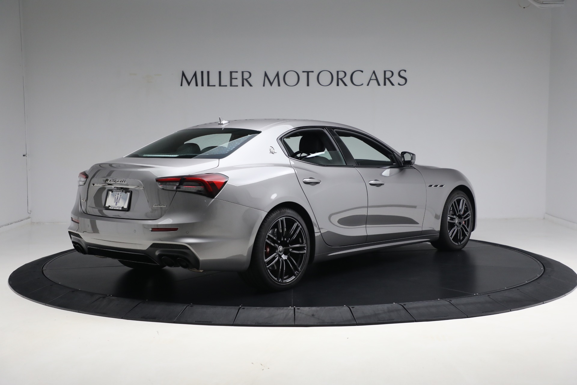 New 2021 Maserati Ghibli S Q4 | St. Petersburg, FL
