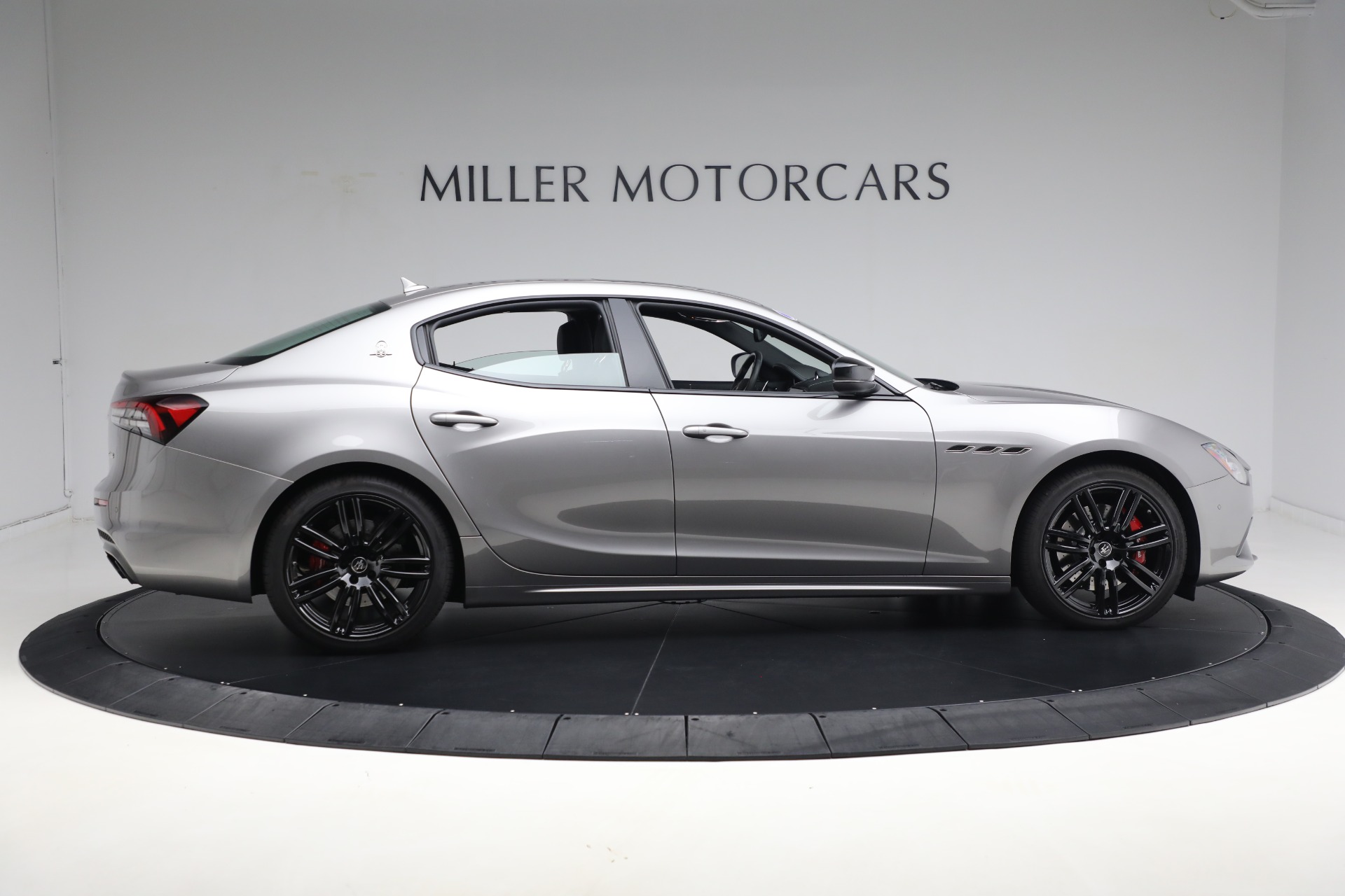 New 2021 Maserati Ghibli S Q4 | St. Petersburg, FL