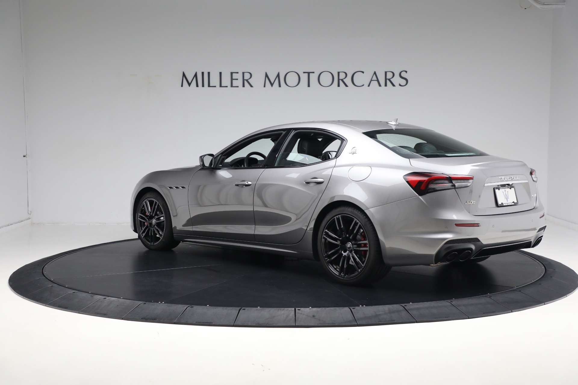 New 2021 Maserati Ghibli S Q4 | St. Petersburg, FL