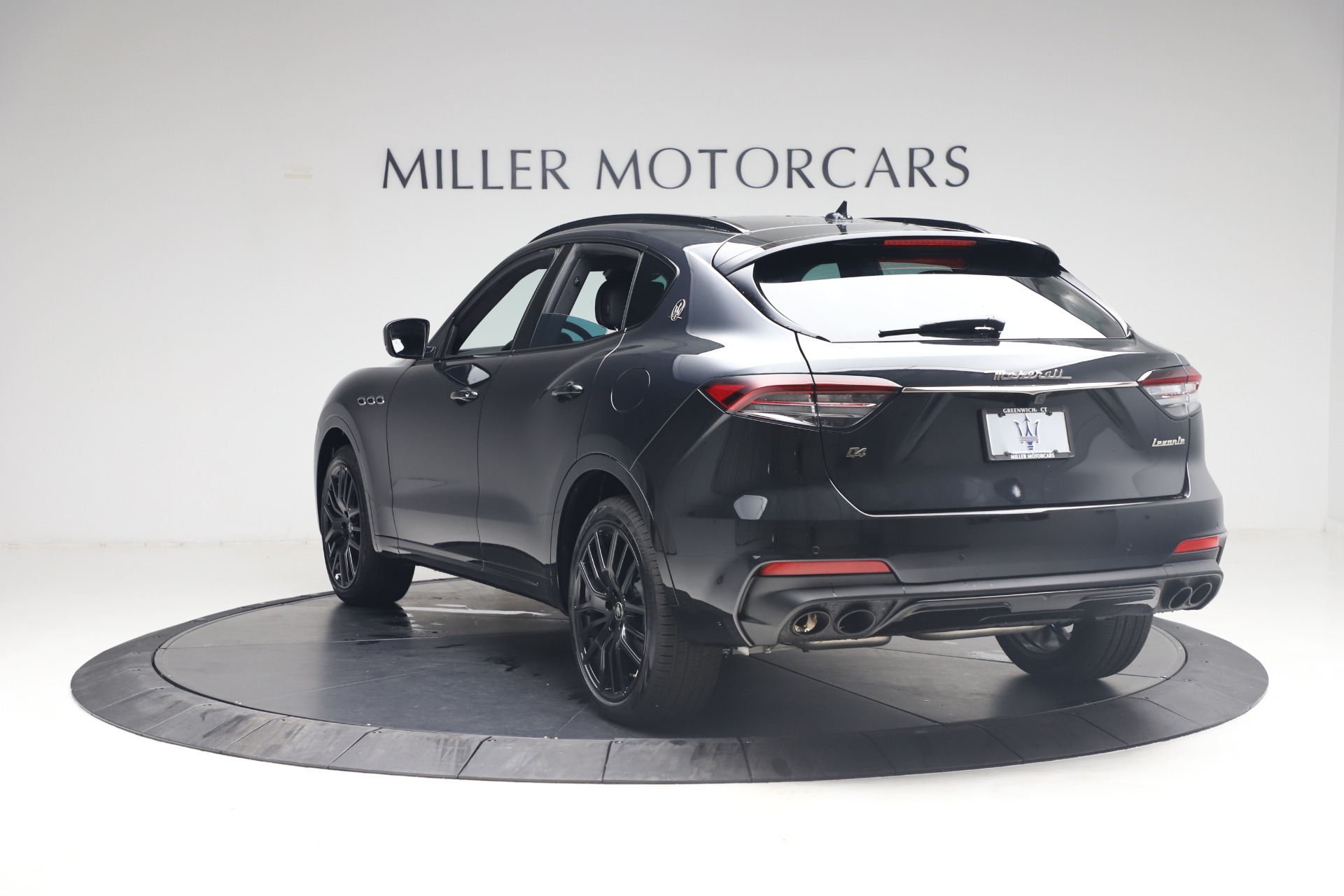 New 2021 Maserati Levante Q4 | St. Petersburg, FL