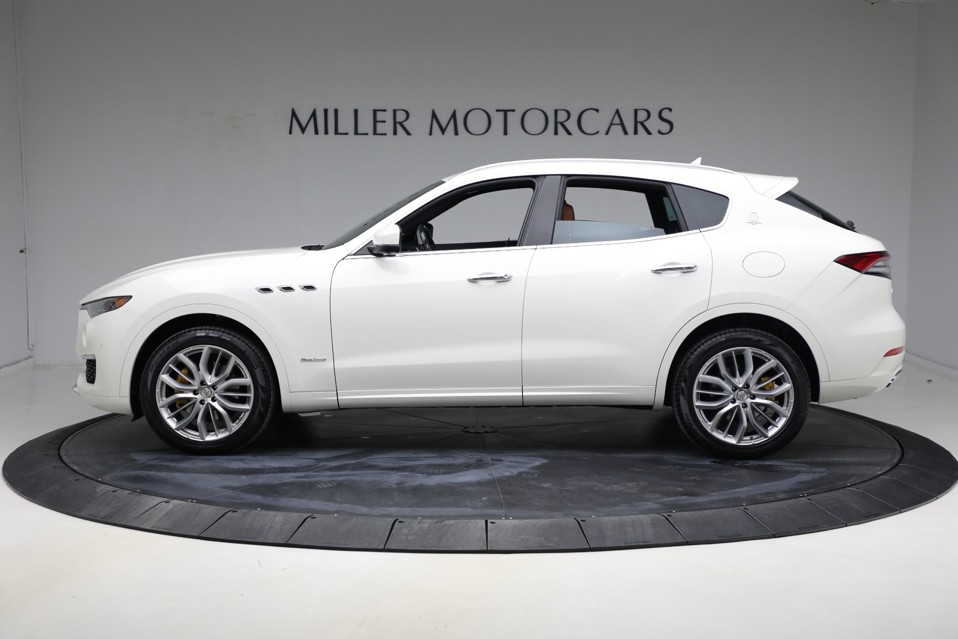 New 2021 Maserati Levante Q4 GranLusso | St. Petersburg, FL