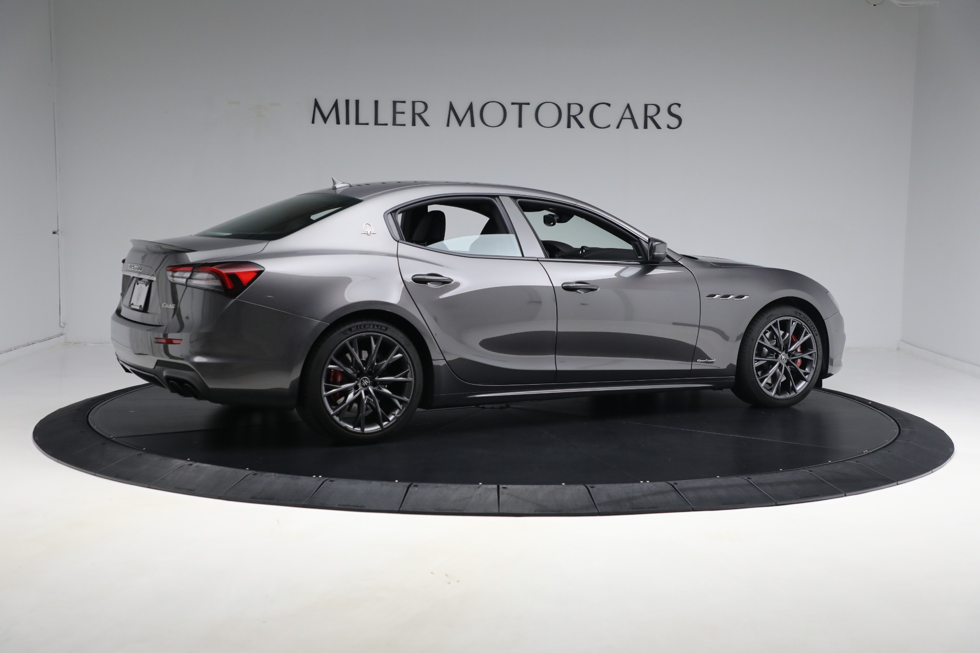 New 2021 Maserati Ghibli S Q4 GranSport | St. Petersburg, FL