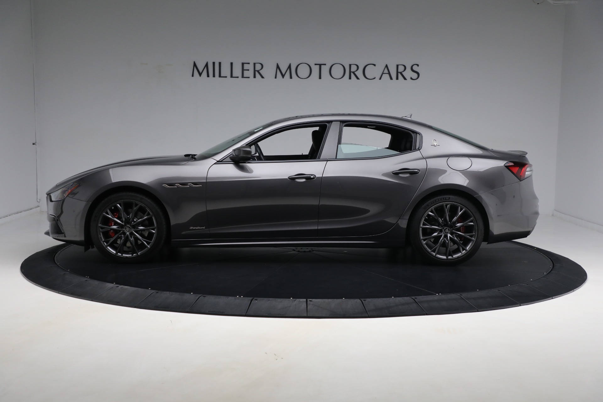 New 2021 Maserati Ghibli S Q4 GranSport | St. Petersburg, FL