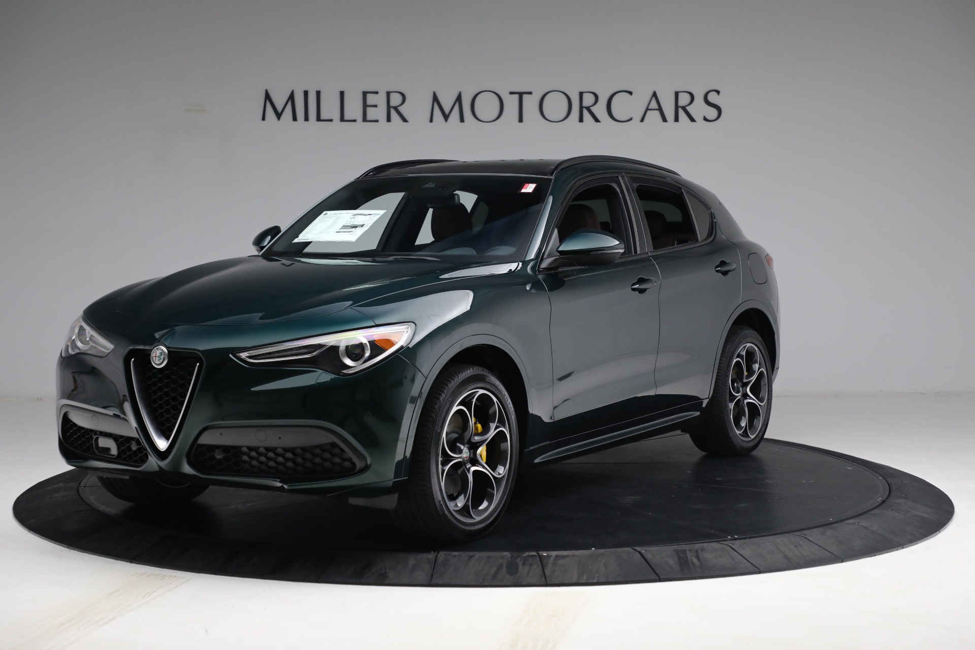 New 2021 Alfa Romeo Stelvio Ti Sport Q4 | St. Petersburg, FL