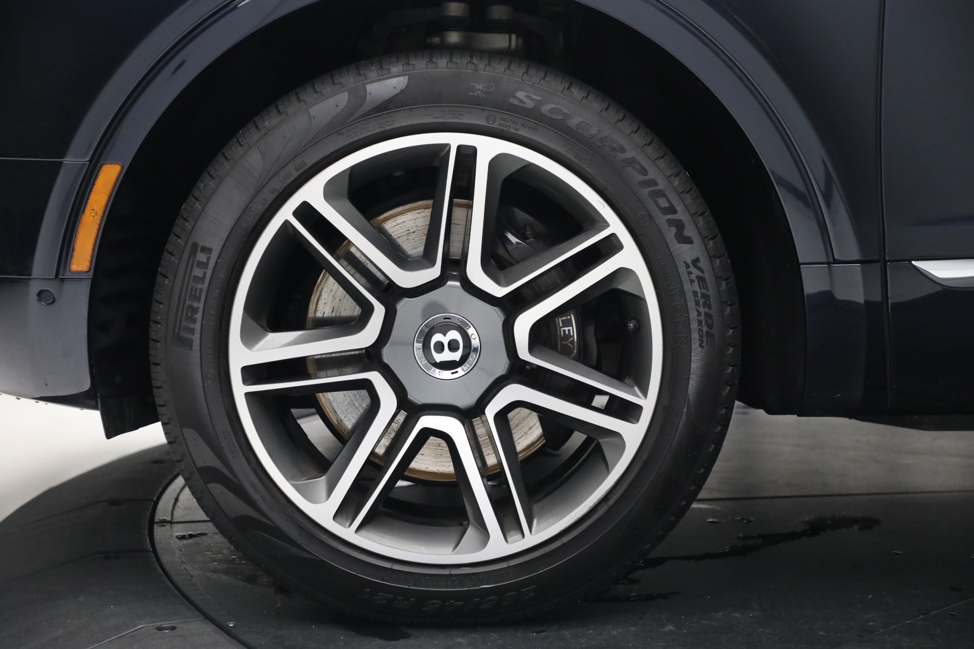 Used 2018 Bentley Bentayga W12 Signature | St. Petersburg, FL