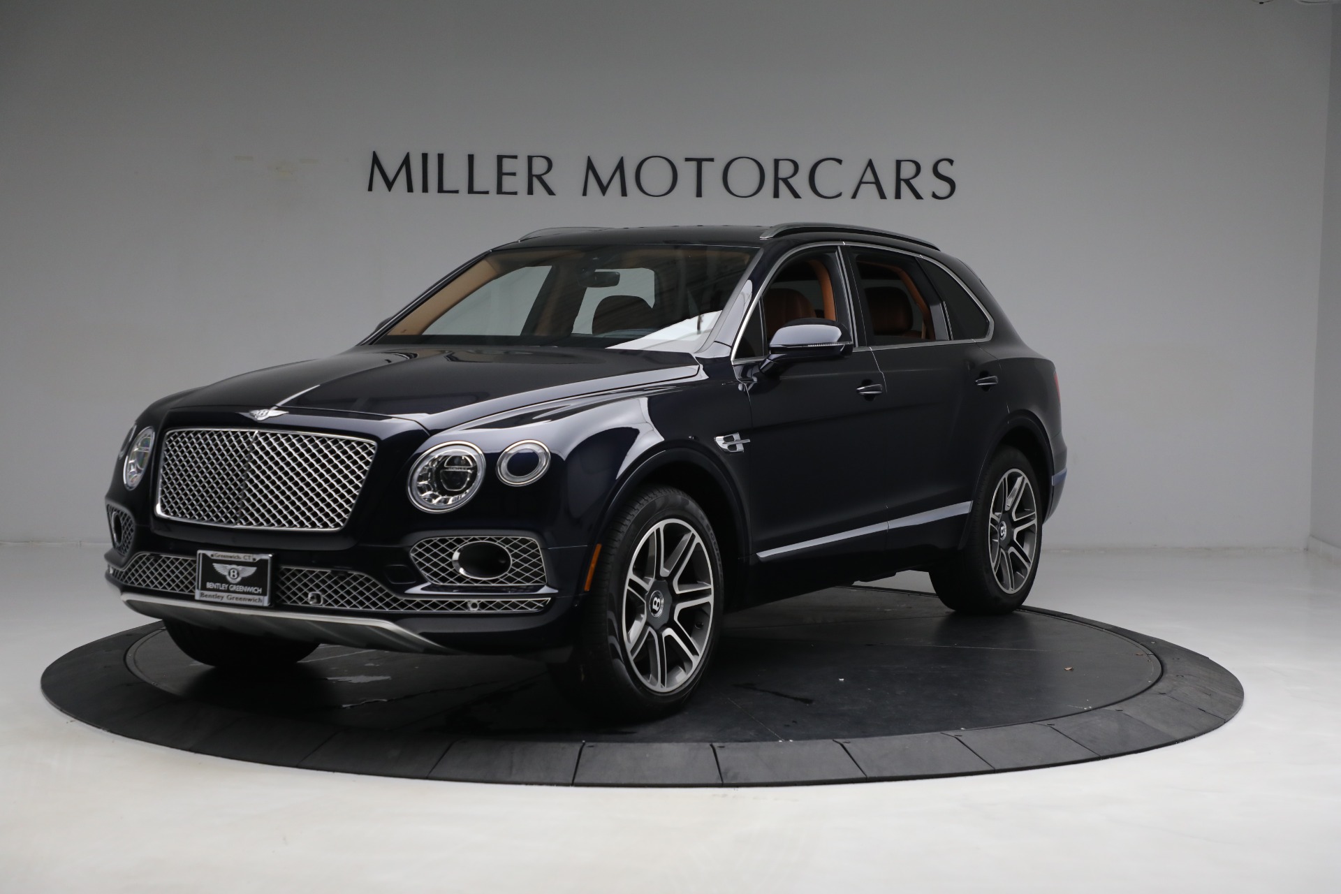 Used 2018 Bentley Bentayga W12 Signature | St. Petersburg, FL