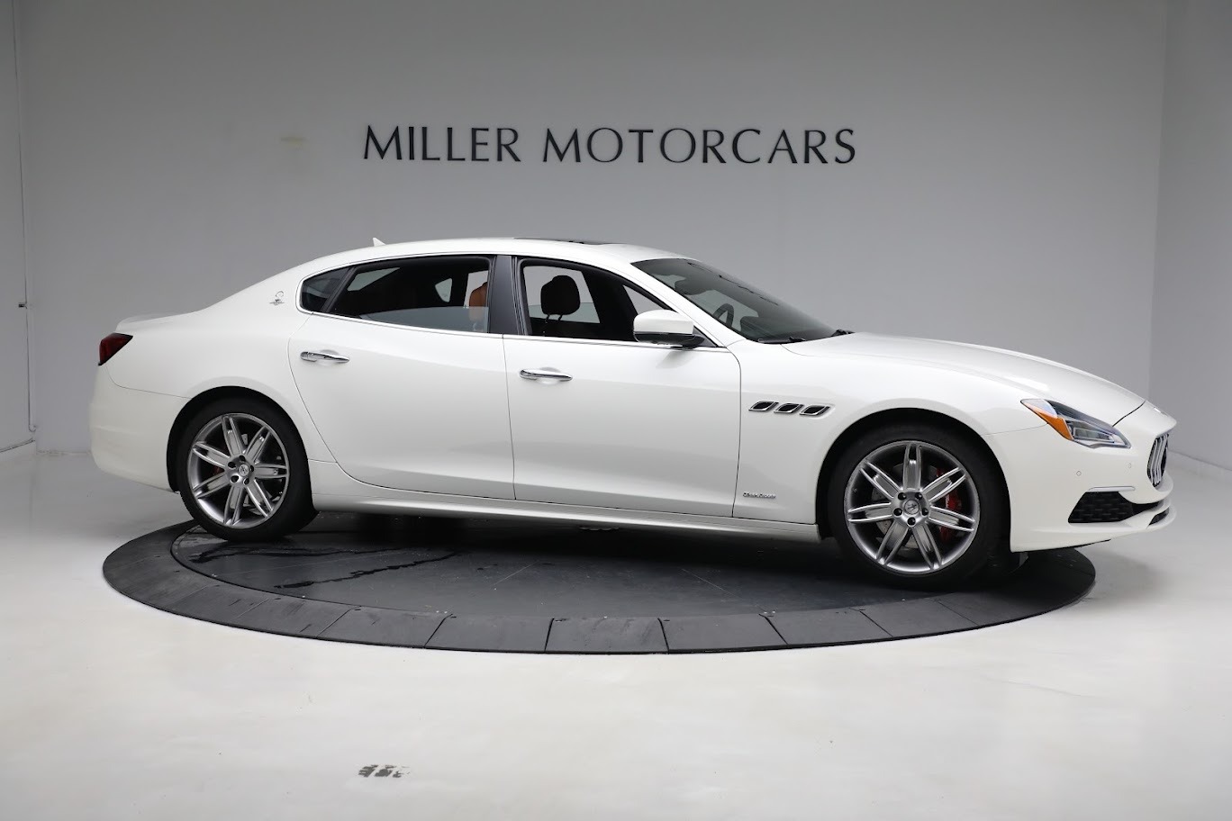 New 2021 Maserati Quattroporte S Q4 GranLusso | St. Petersburg, FL