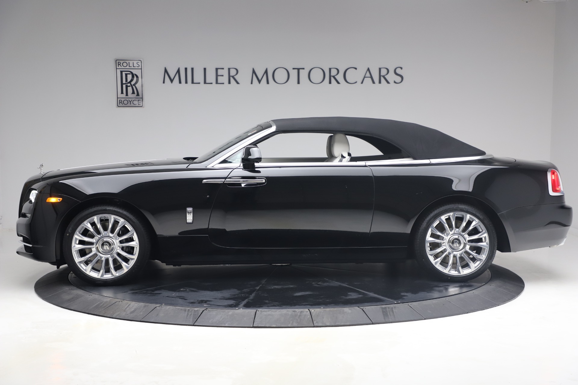 New 2021 Rolls-Royce Dawn | St. Petersburg, FL
