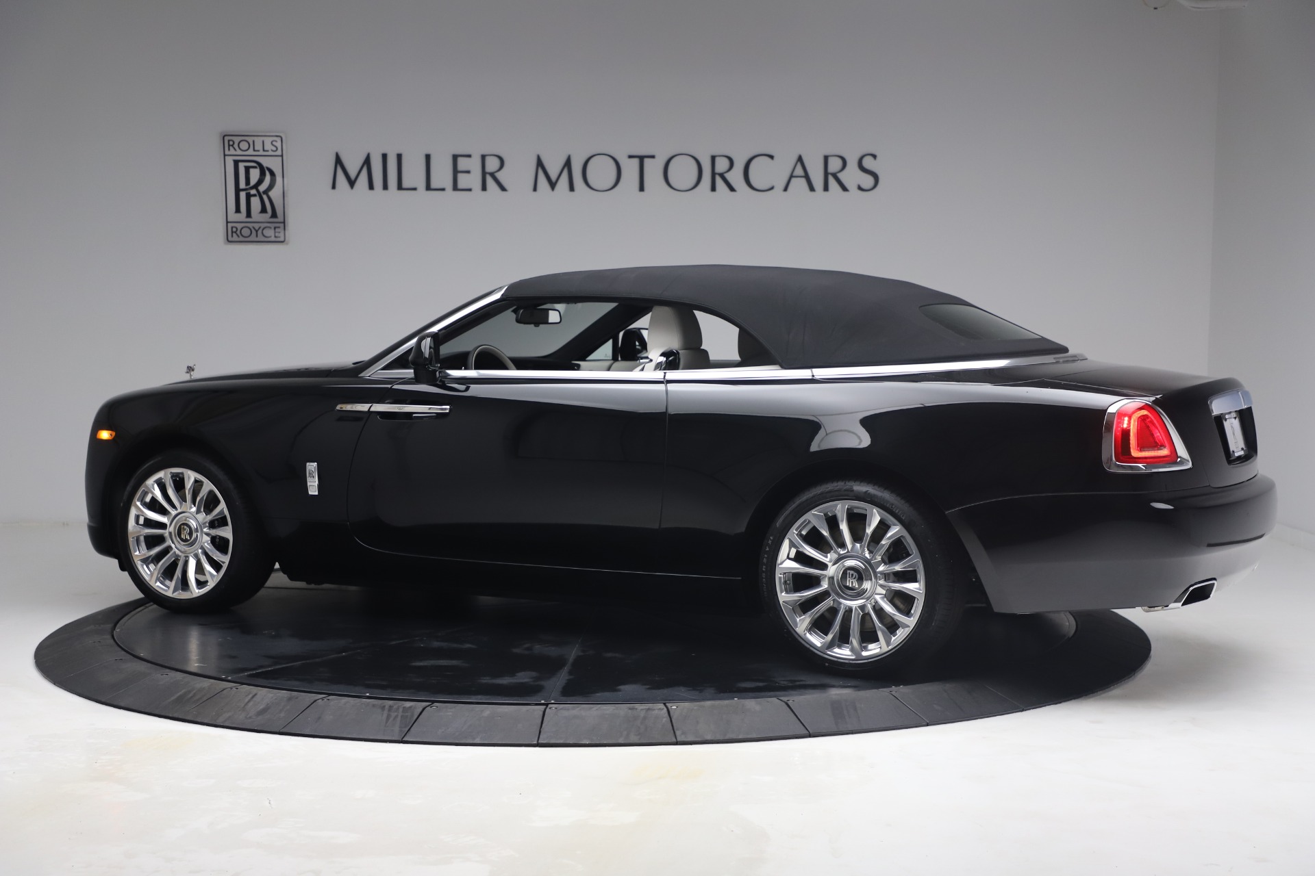 New 2021 Rolls-Royce Dawn | St. Petersburg, FL