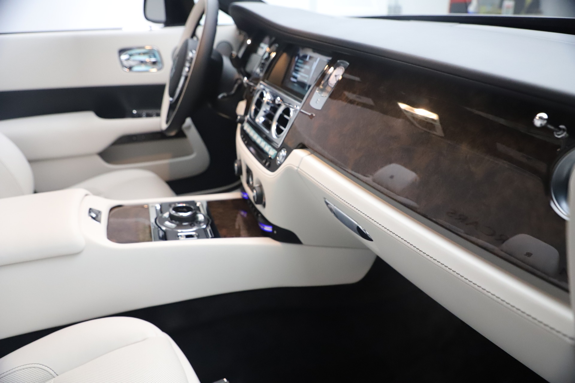 New 2021 Rolls-Royce Dawn | St. Petersburg, FL