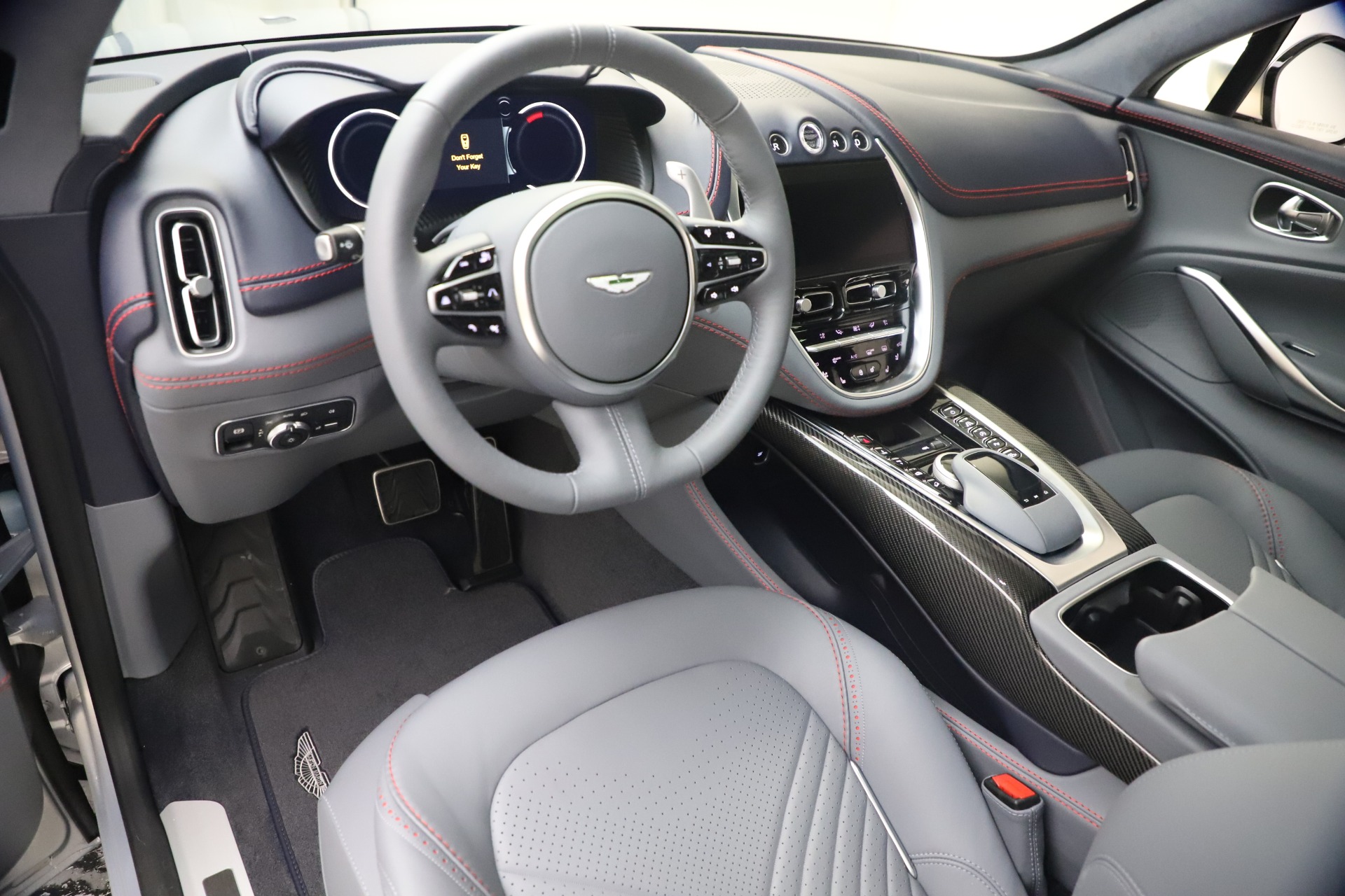 New 2021 Aston Martin DBX | St. Petersburg, FL