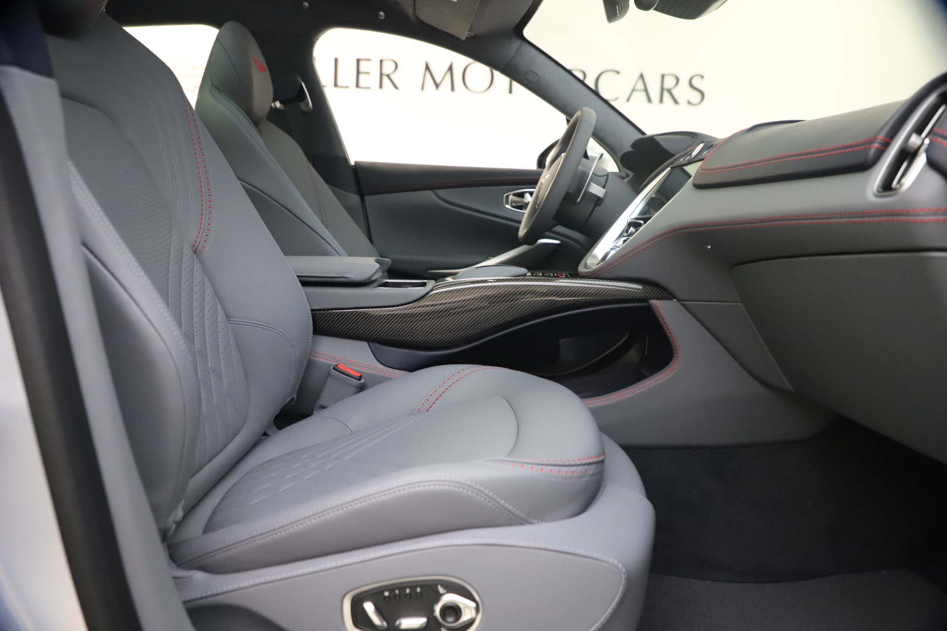 New 2021 Aston Martin DBX | St. Petersburg, FL