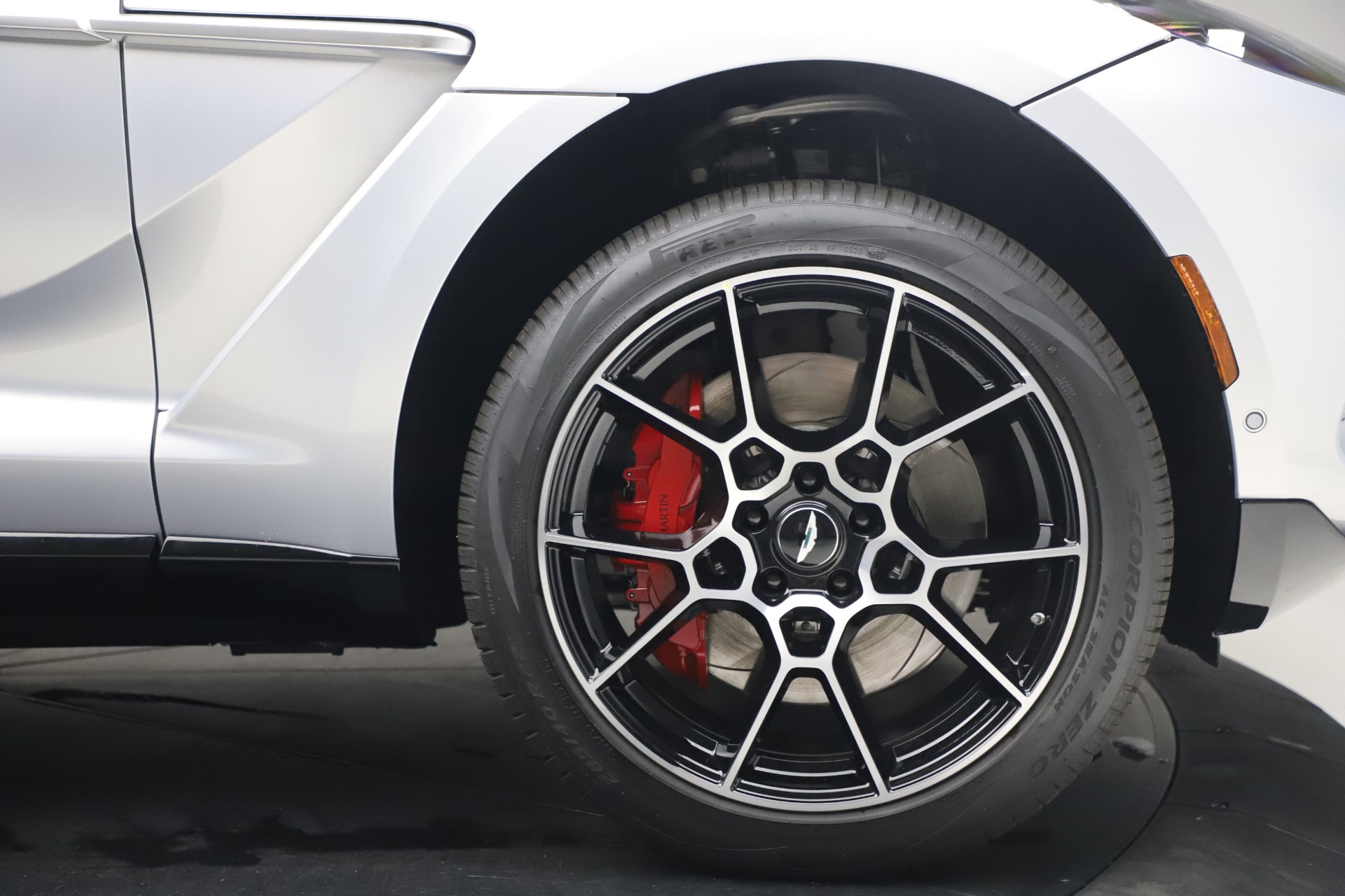 New 2021 Aston Martin DBX | St. Petersburg, FL
