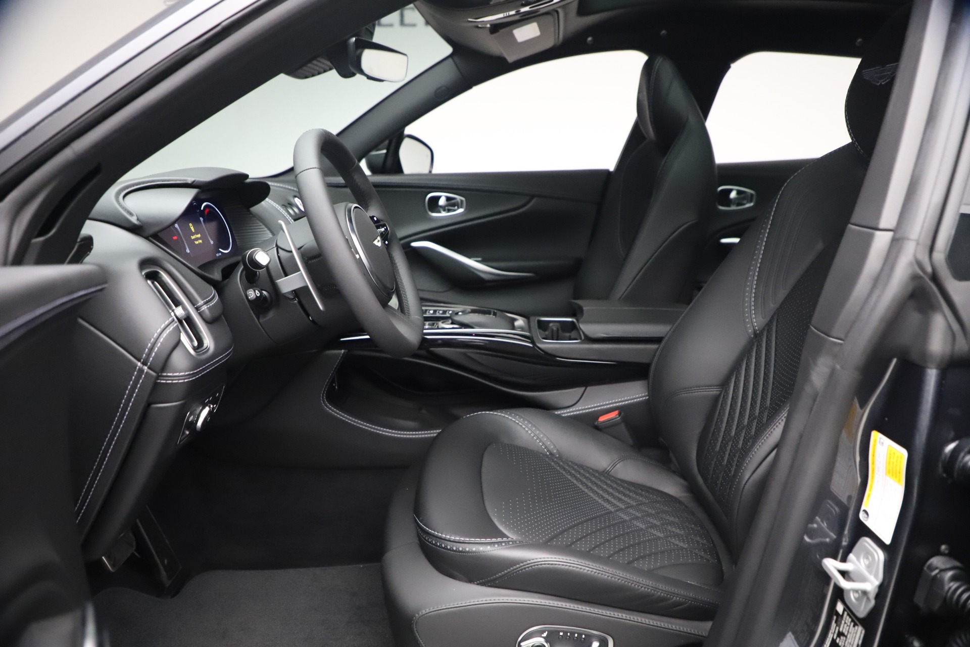 Used 2021 Aston Martin DBX | St. Petersburg, FL