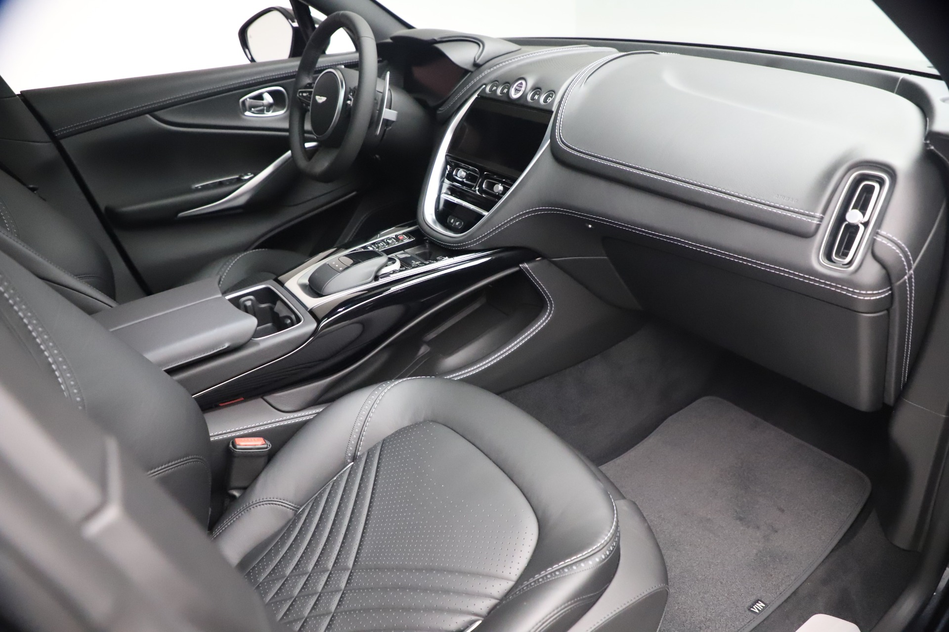 Used 2021 Aston Martin DBX | St. Petersburg, FL