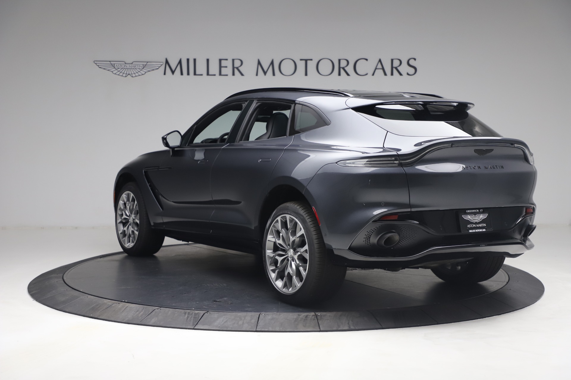 Used 2021 Aston Martin DBX | St. Petersburg, FL